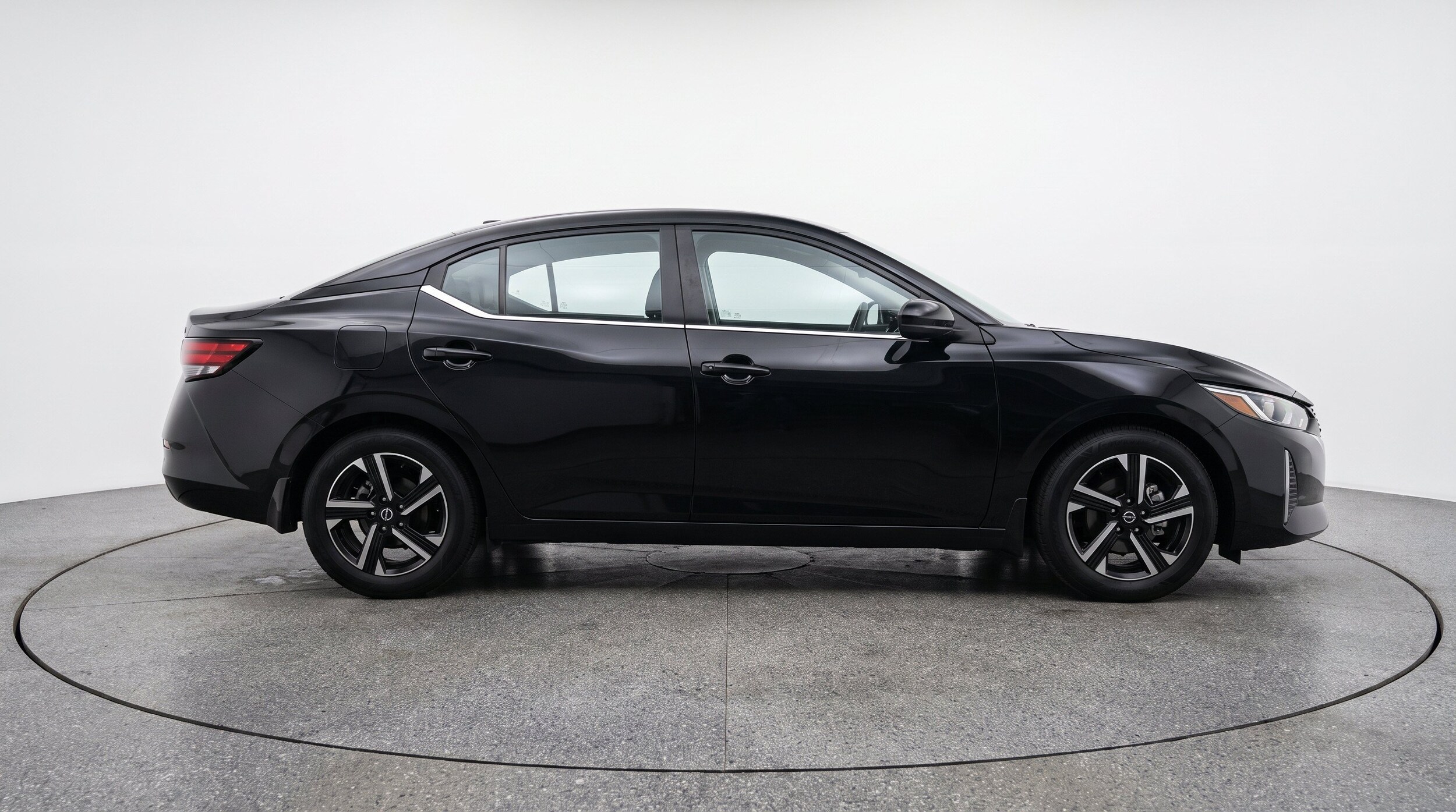 Thumbnail: 2025 Nissan Sentra - 11