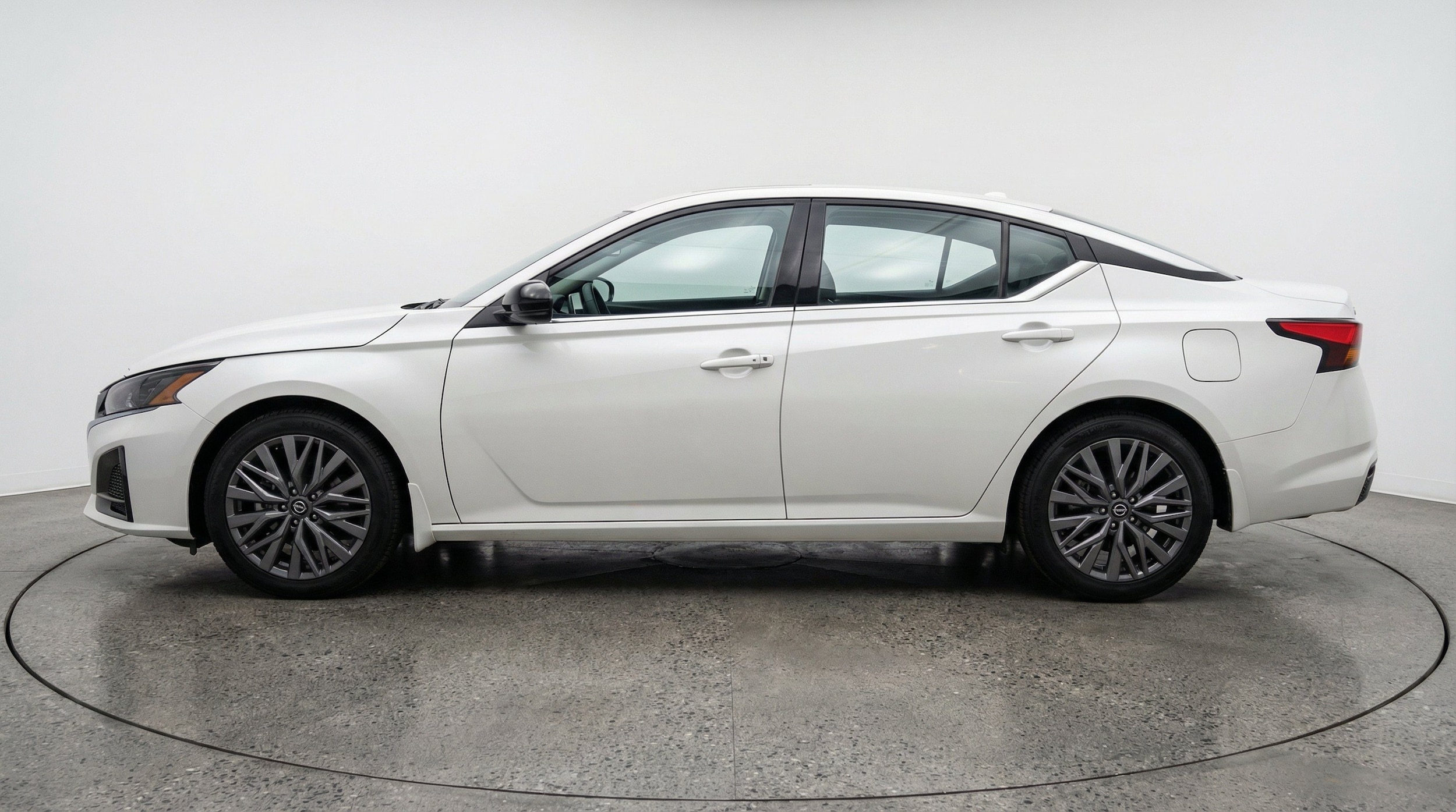 Thumbnail: 2026 Nissan Altima - 5