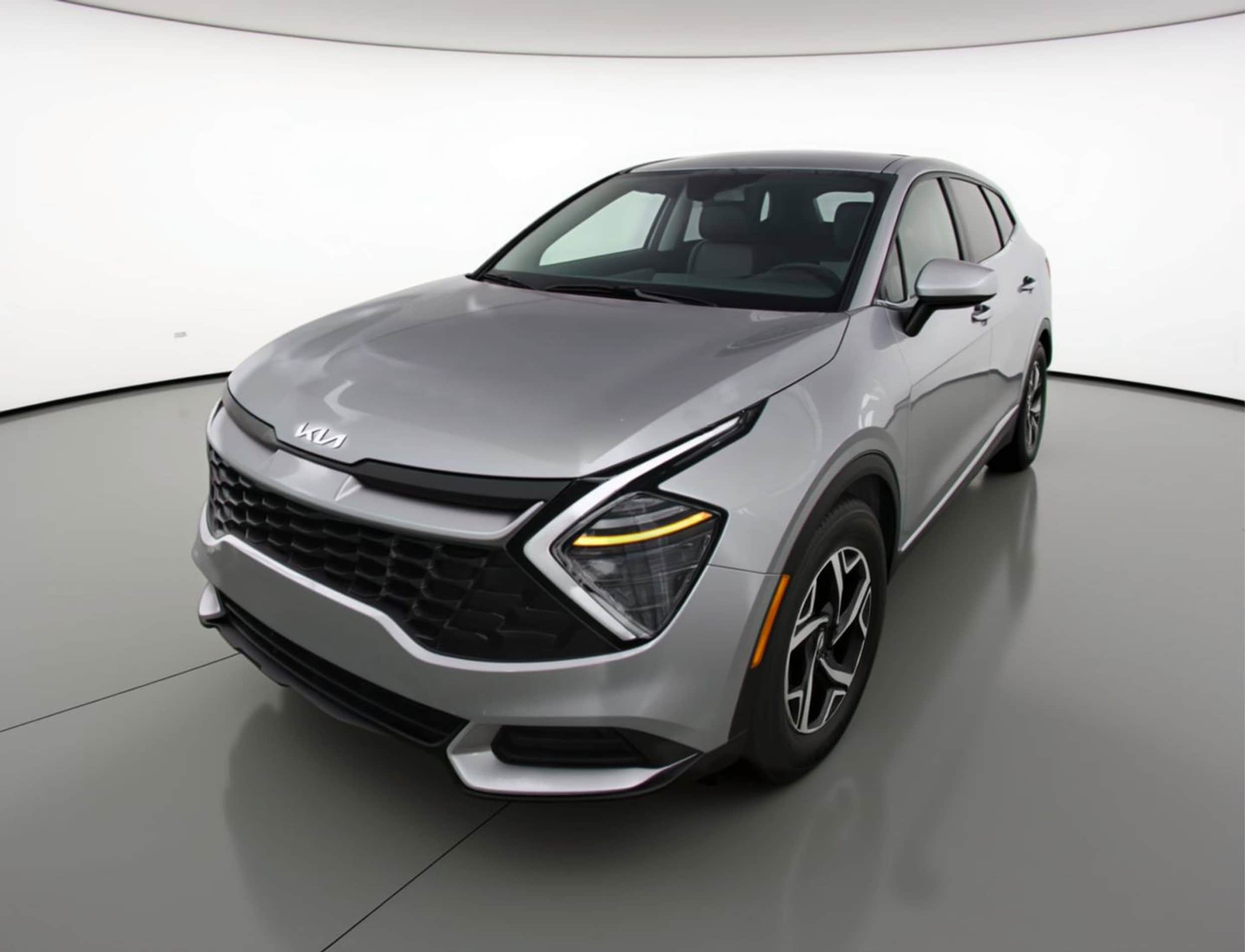 Thumbnail: 2025 Kia Sportage - 3