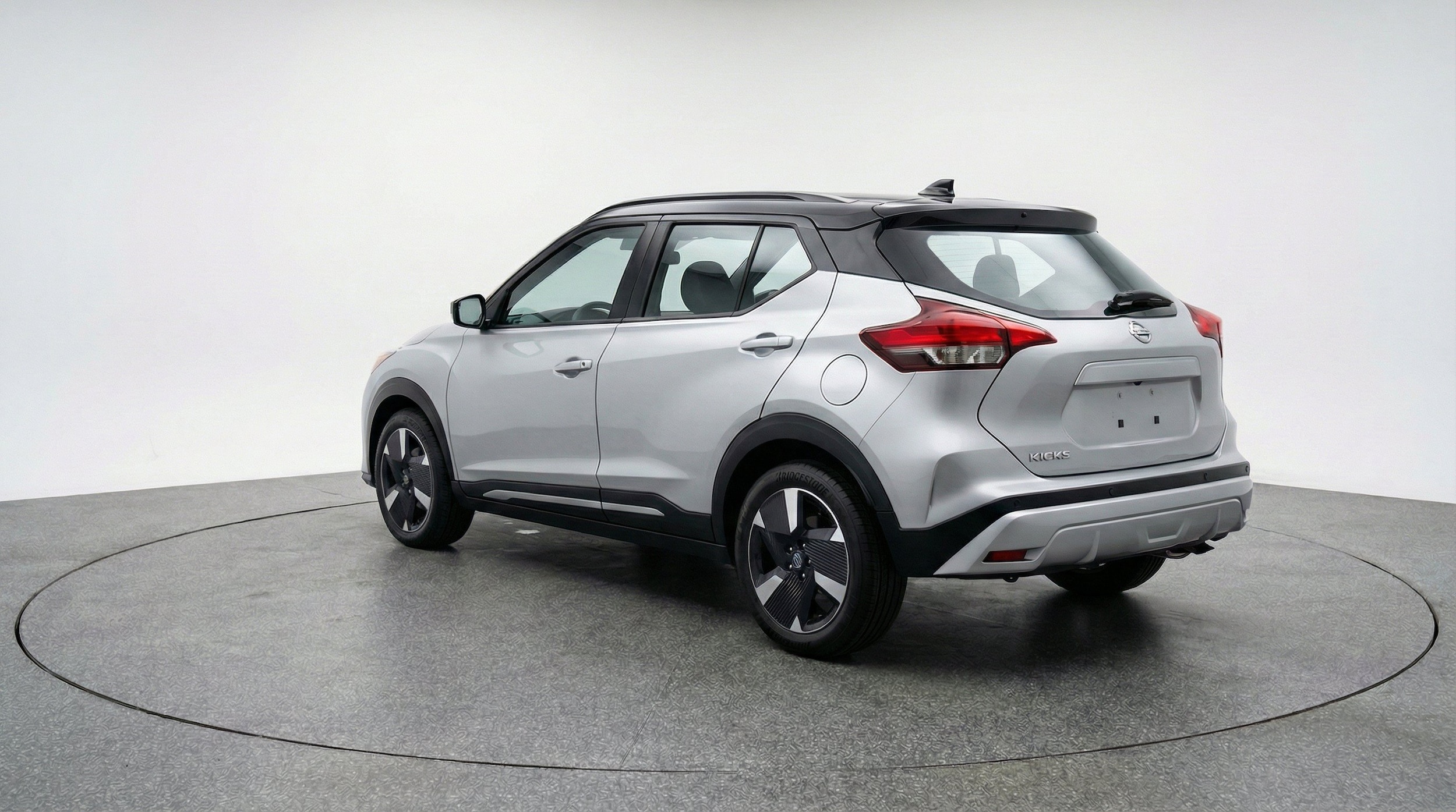 Thumbnail: 2026 Nissan Kicks - 6