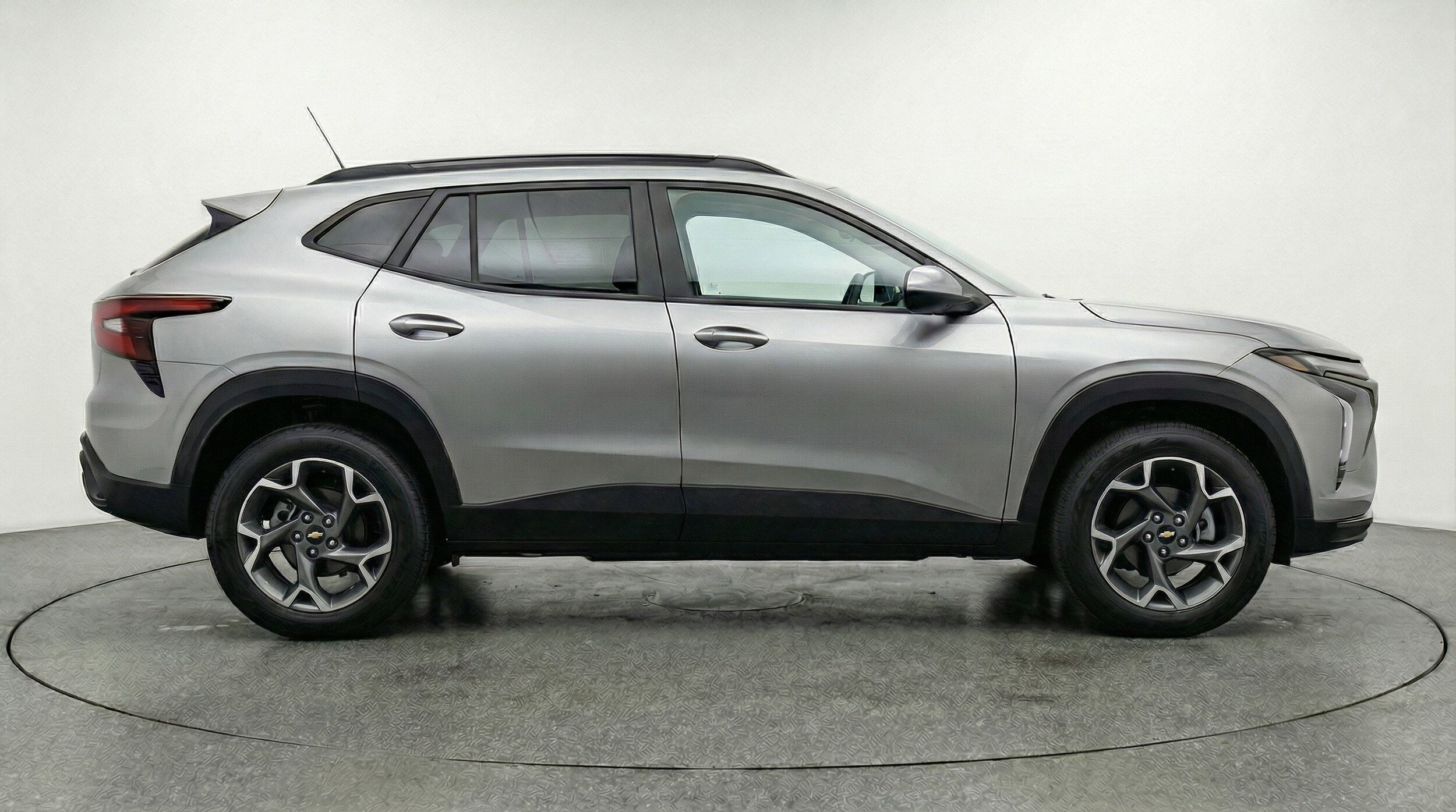 Thumbnail: 2025 Chevrolet Trax - 11