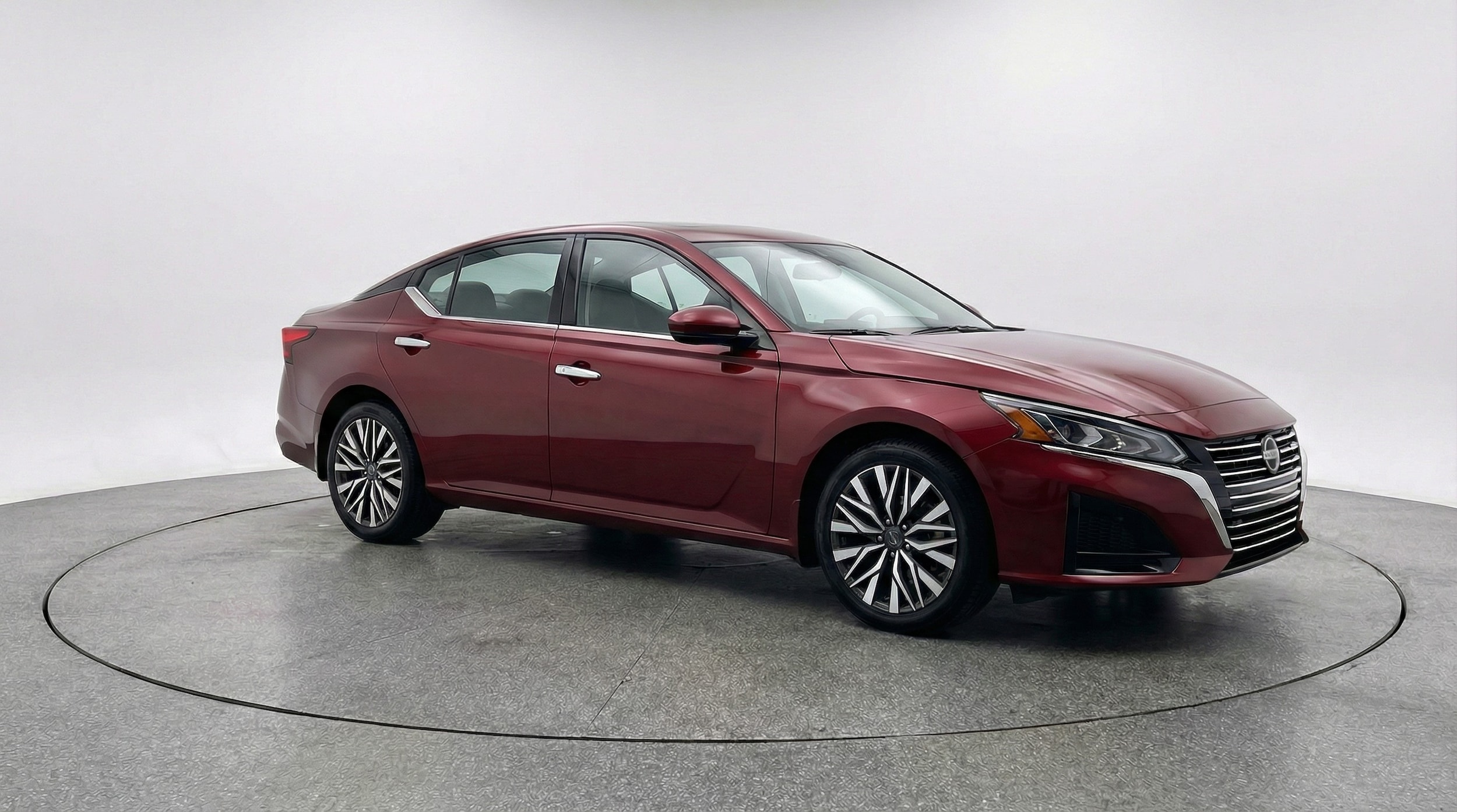 Thumbnail: 2025 Nissan Altima - 1