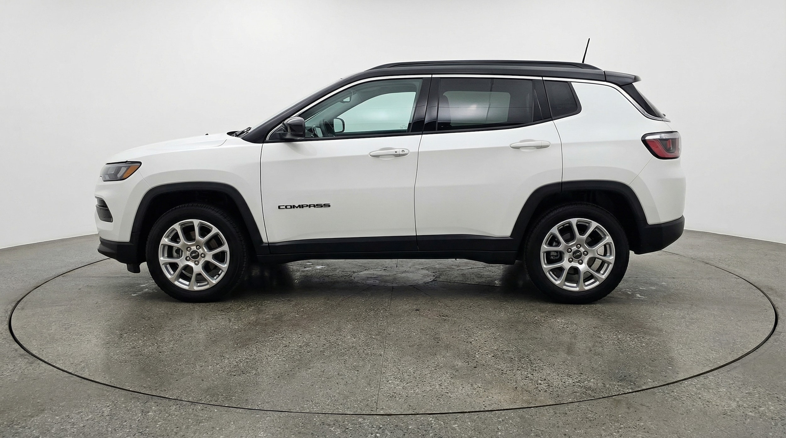 Thumbnail: 2025 Jeep Compass - 4