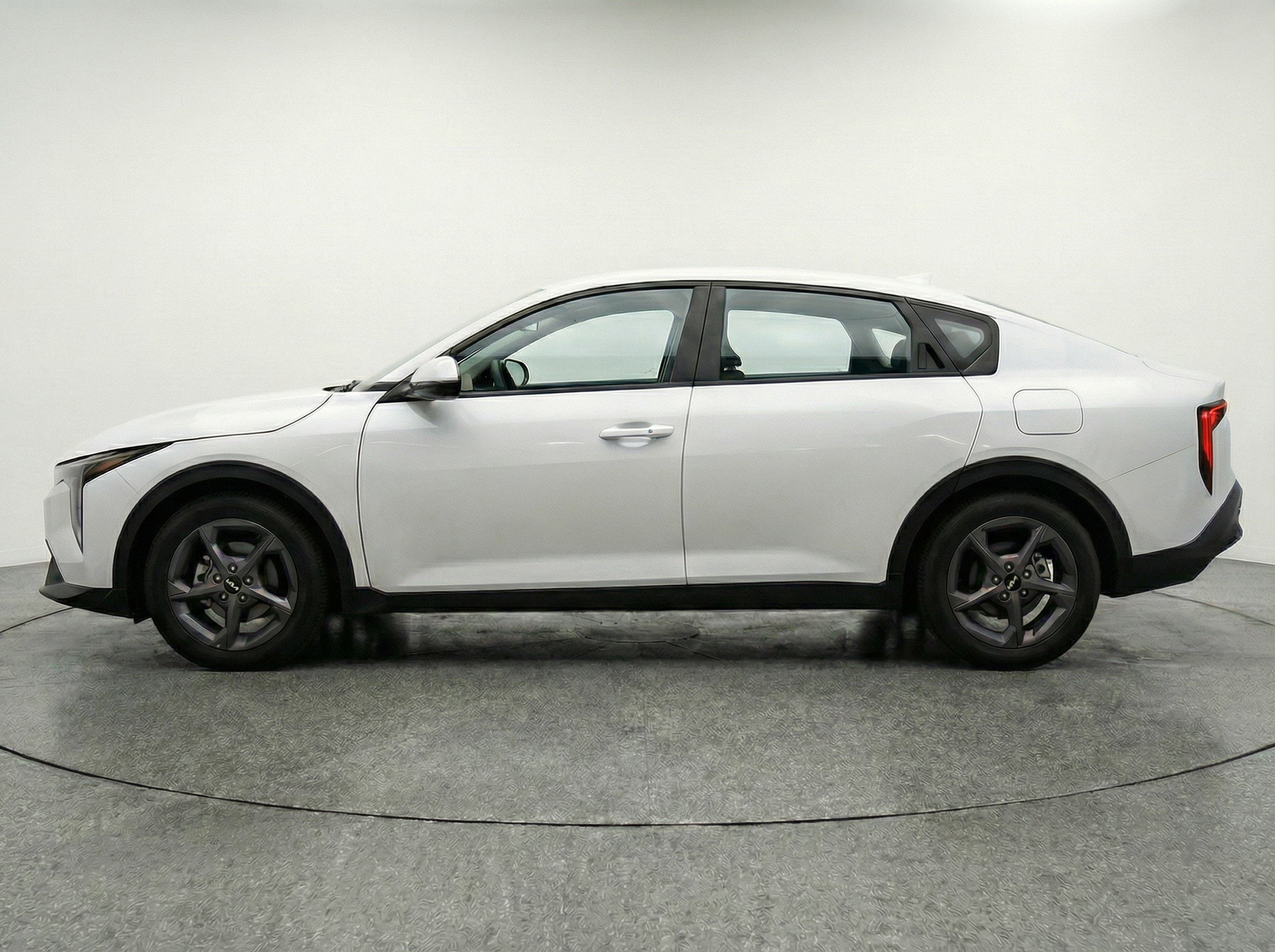 Thumbnail: 2025 Kia K4 - 5