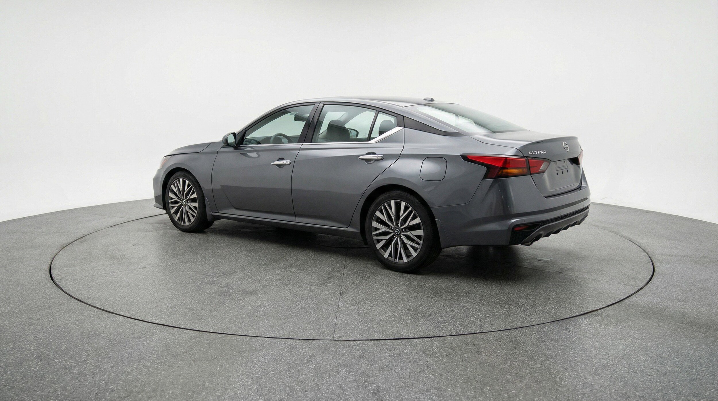 Thumbnail: 2025 Nissan Altima - 6