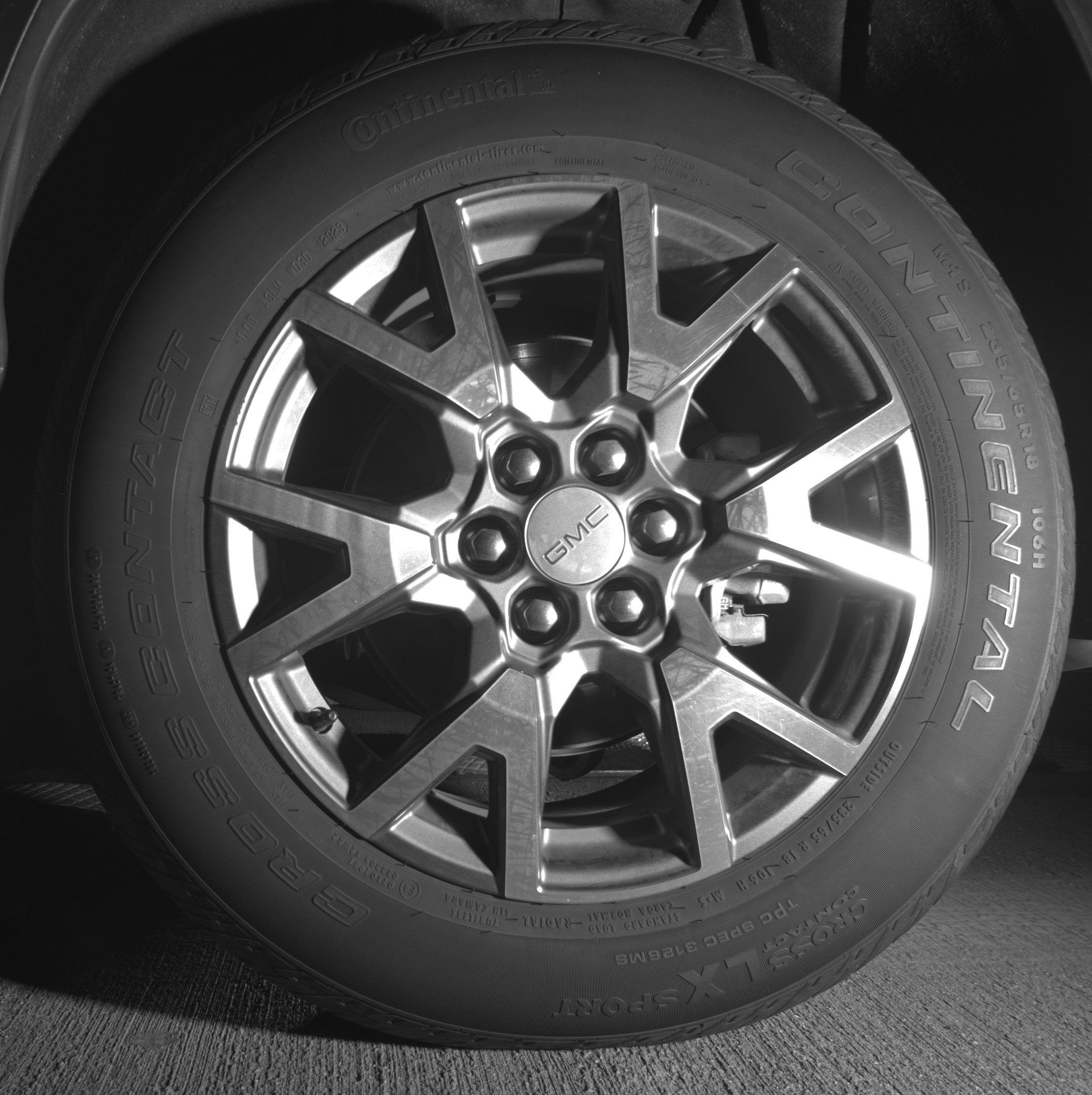 Thumbnail: 2023 GMC Acadia - 14