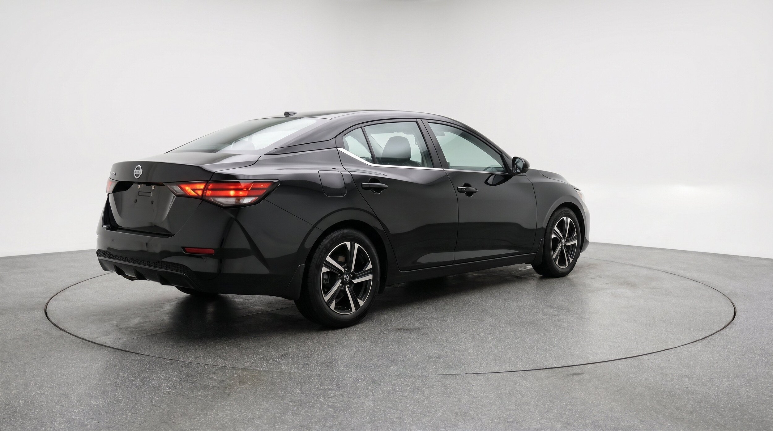 Thumbnail: 2025 Nissan Sentra - 9