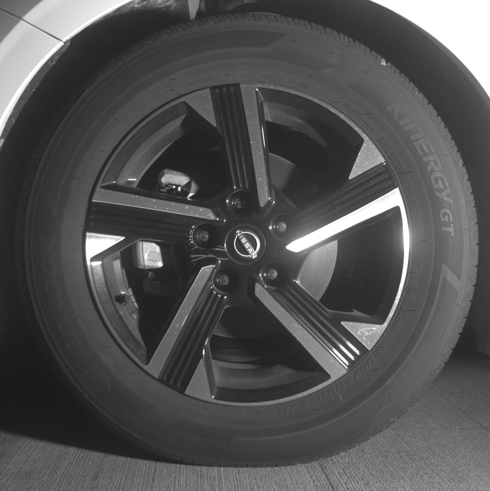 Thumbnail: 2025 Nissan Sentra - 9