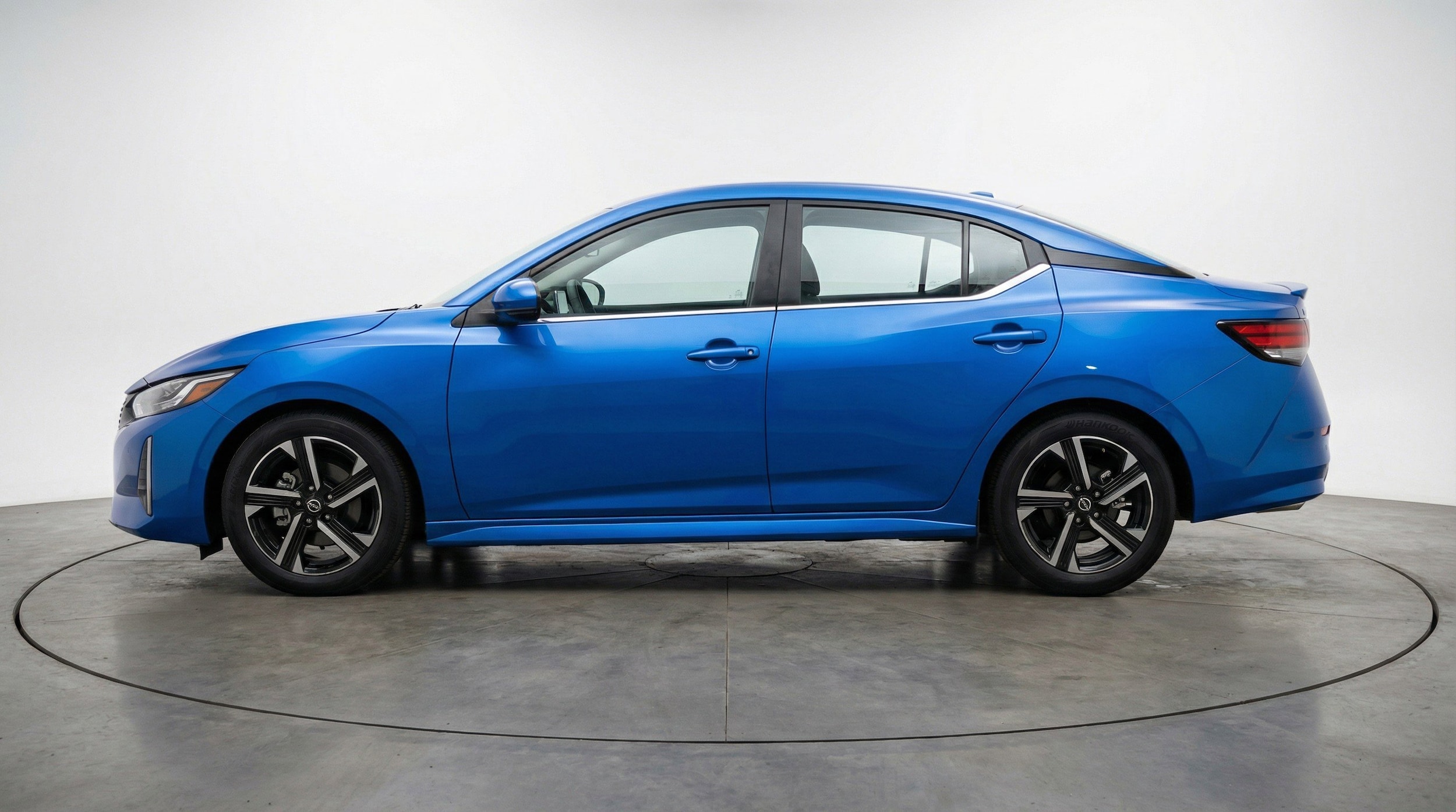 Thumbnail: 2025 Nissan Sentra - 5