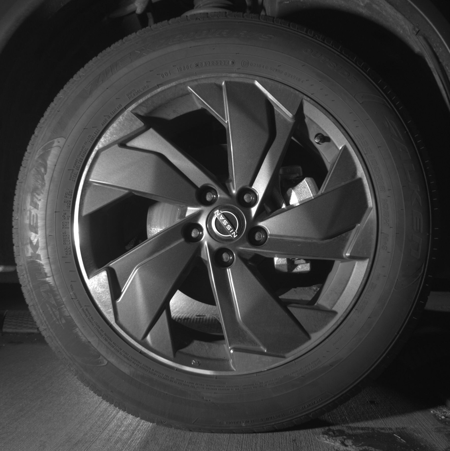 Thumbnail: 2025 Nissan Rogue - 10