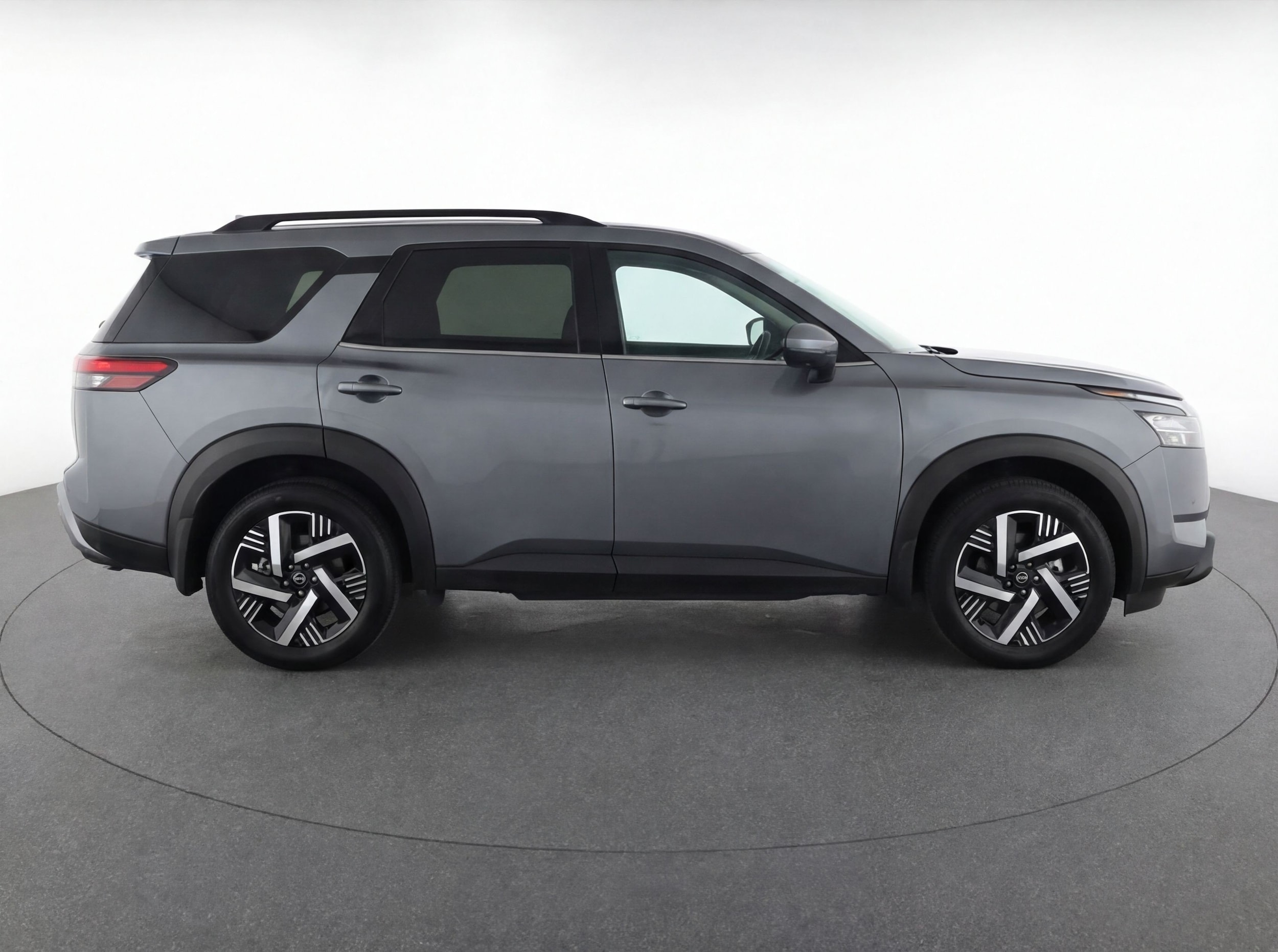 Thumbnail: 2025 Nissan Kicks - 11