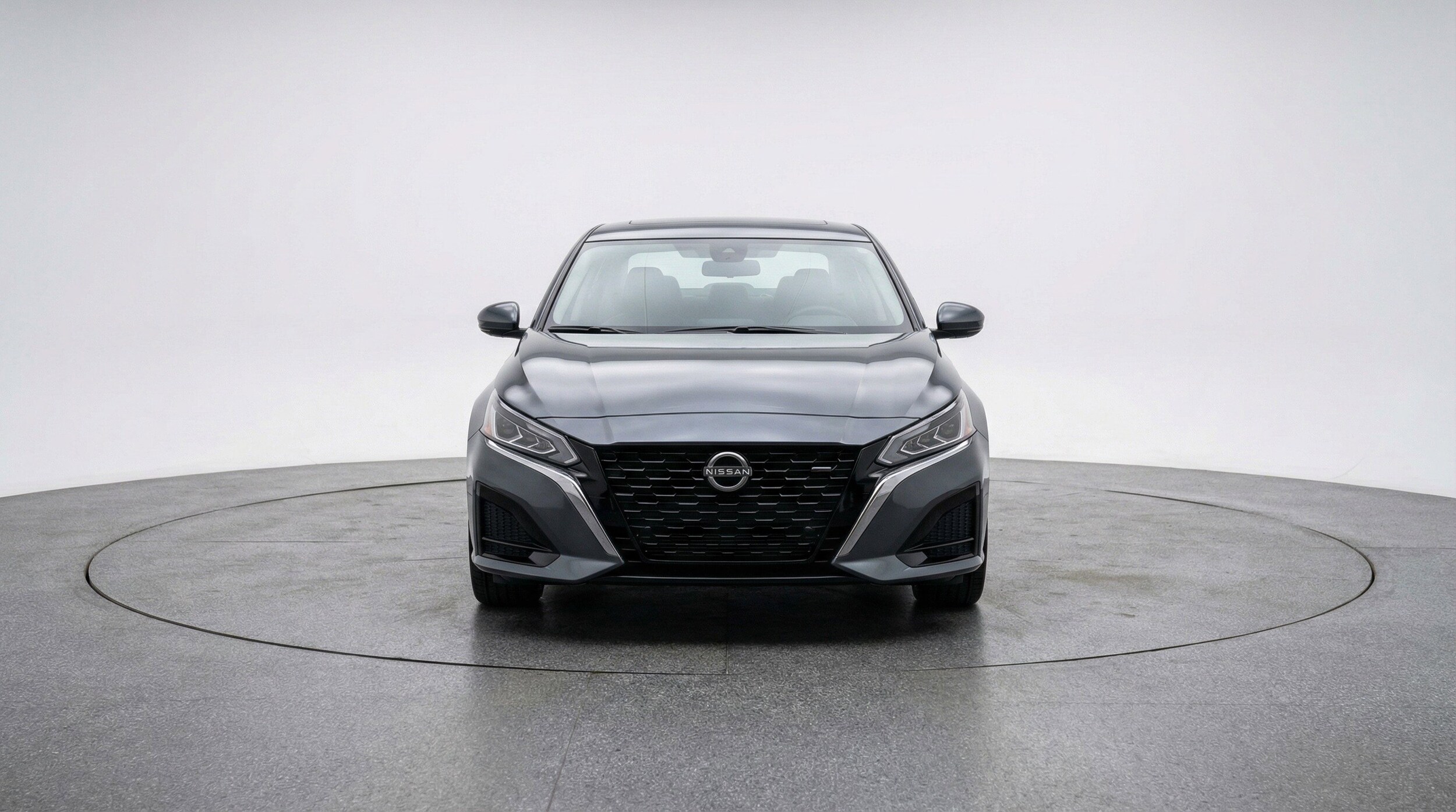 Thumbnail: 2025 Nissan Altima - 2