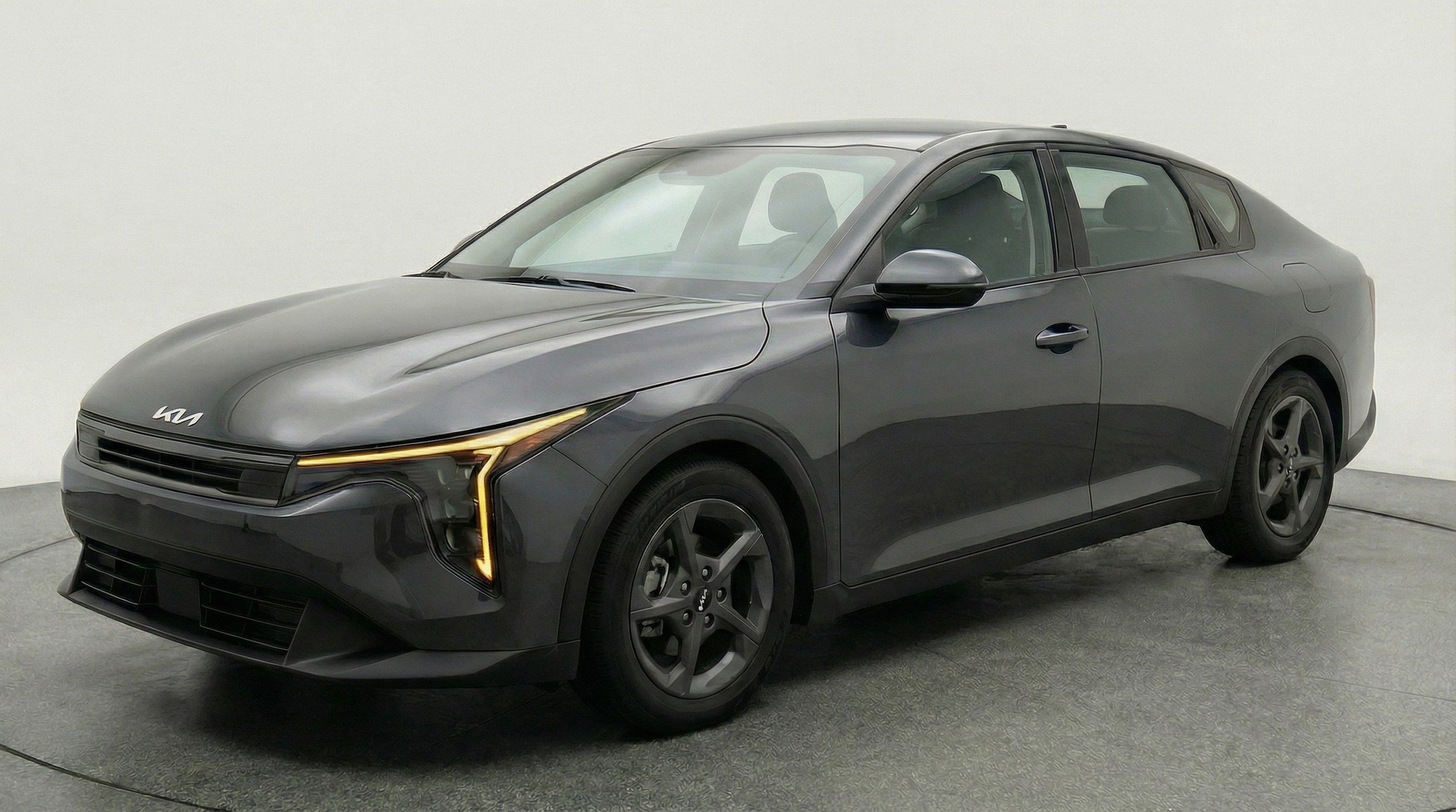 Thumbnail: 2025 Kia K4 - 3