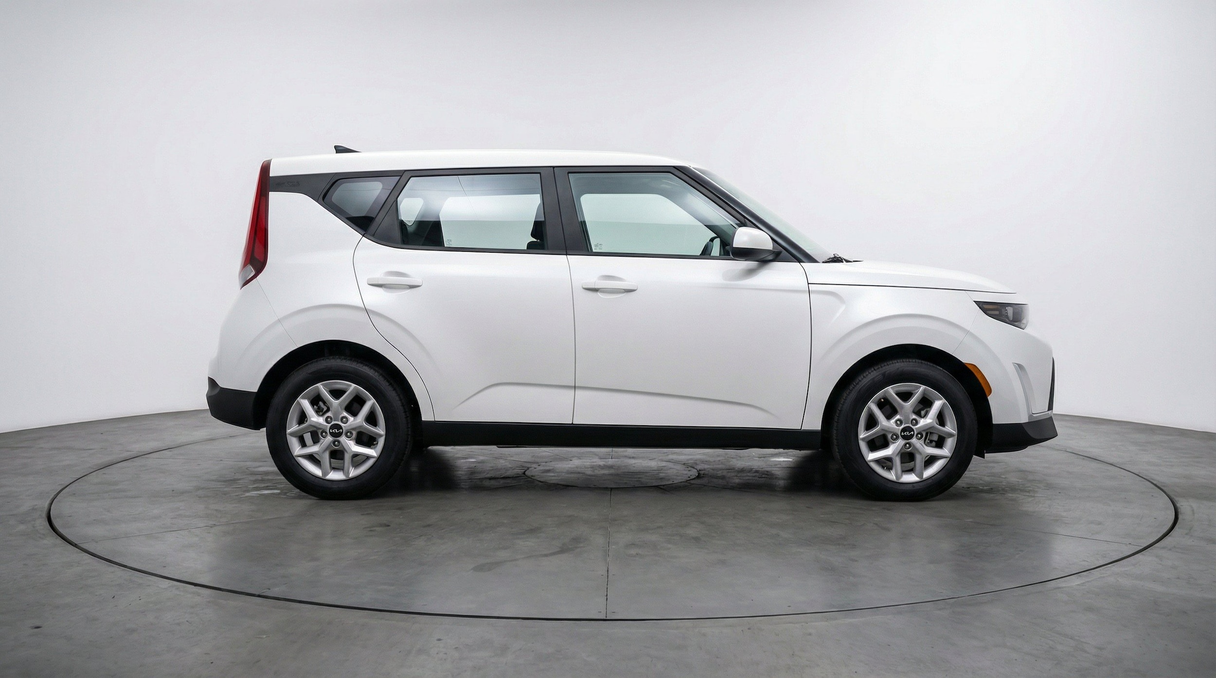 Thumbnail: 2025 Kia Soul - 11
