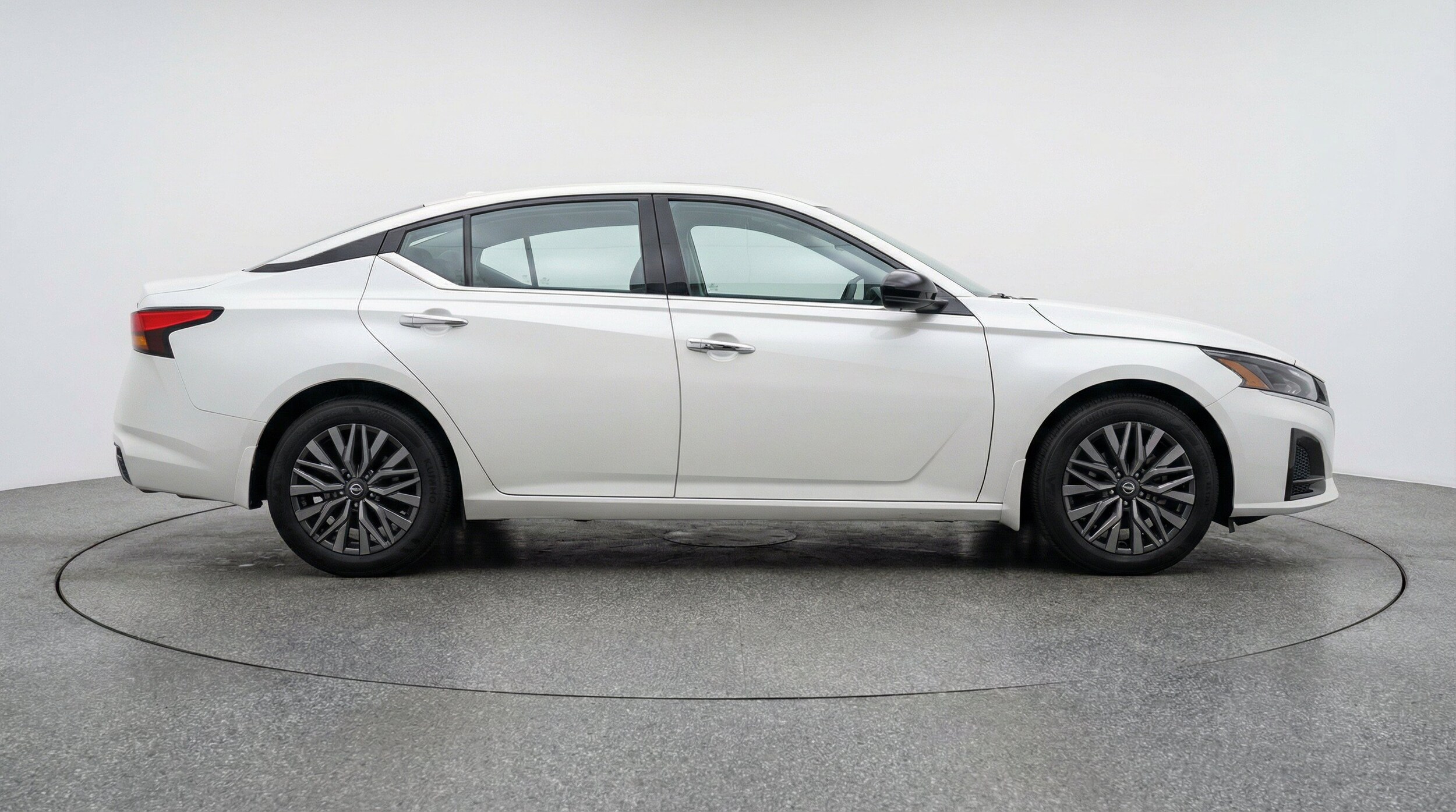 Thumbnail: 2025 Nissan Altima - 11
