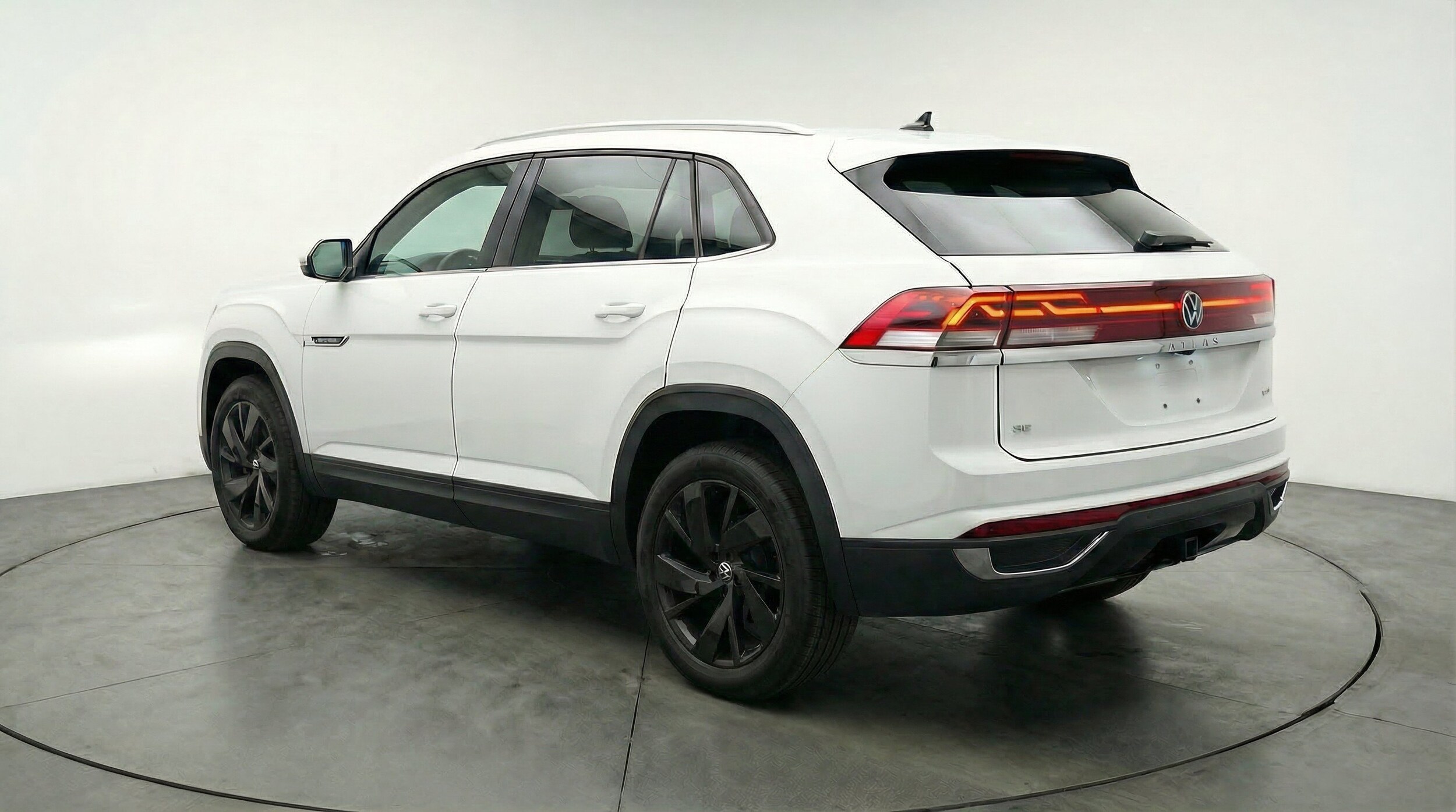 Thumbnail: 2026 Volkswagen Atlas - 6