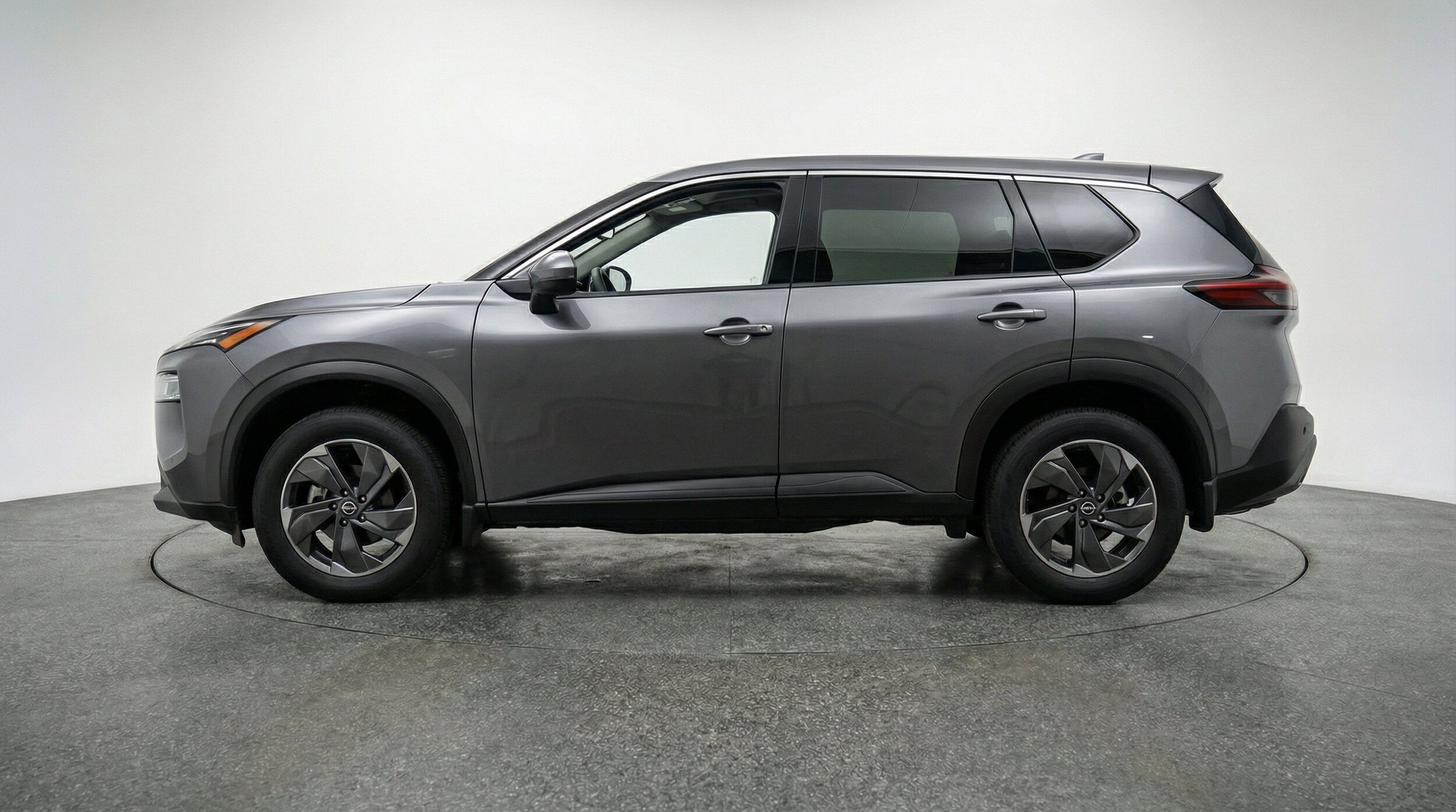Thumbnail: 2025 Nissan Rogue - 5