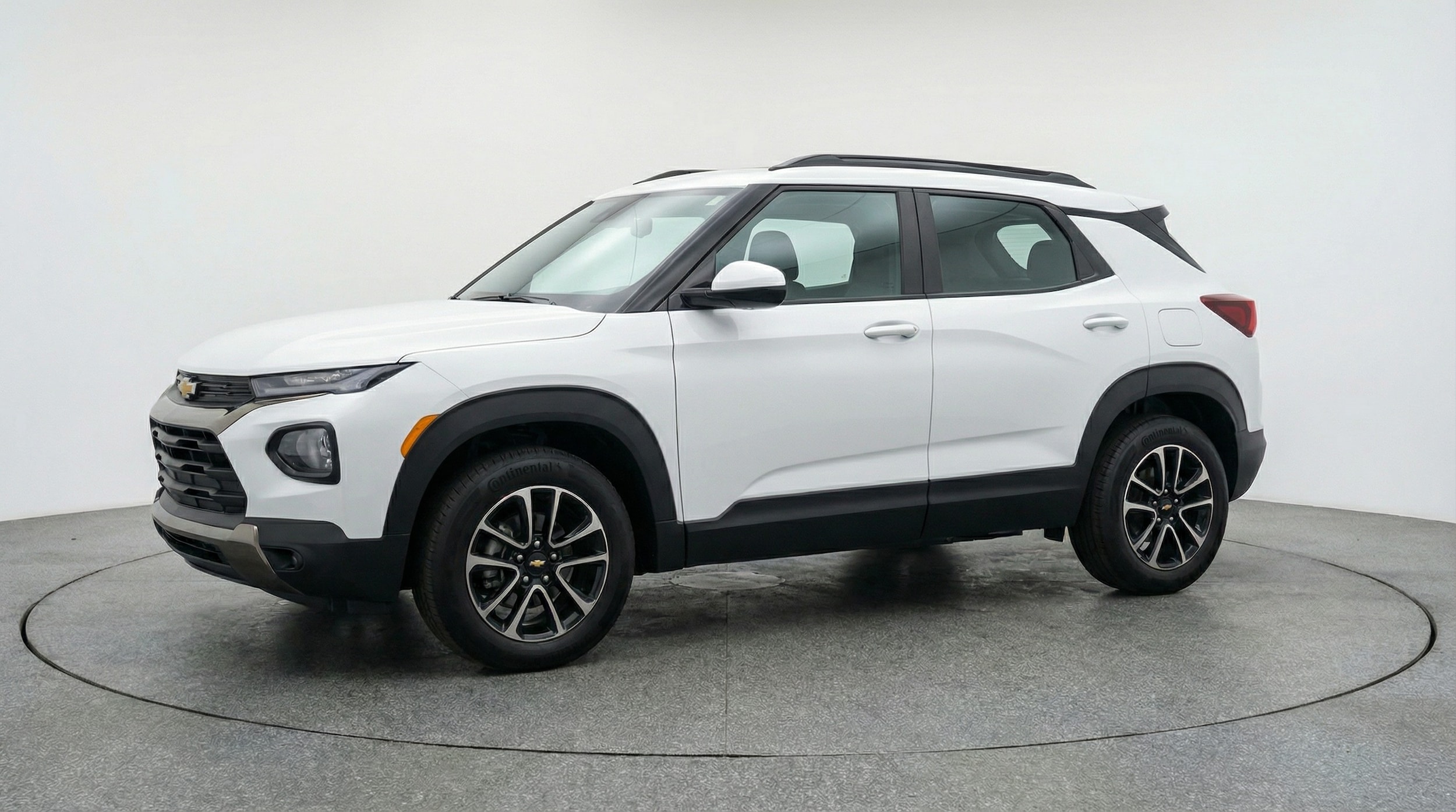 Thumbnail: 2025 Chevrolet TrailBlazer - 3