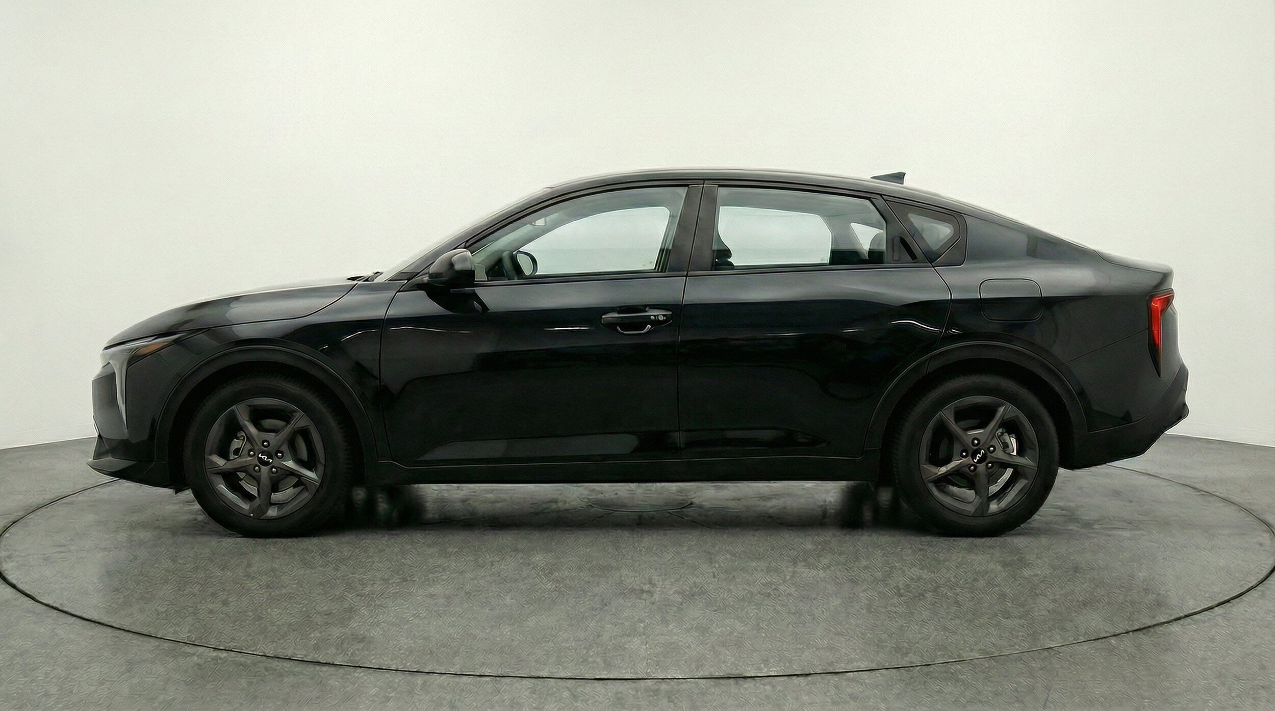 Thumbnail: 2025 Kia K4 - 5
