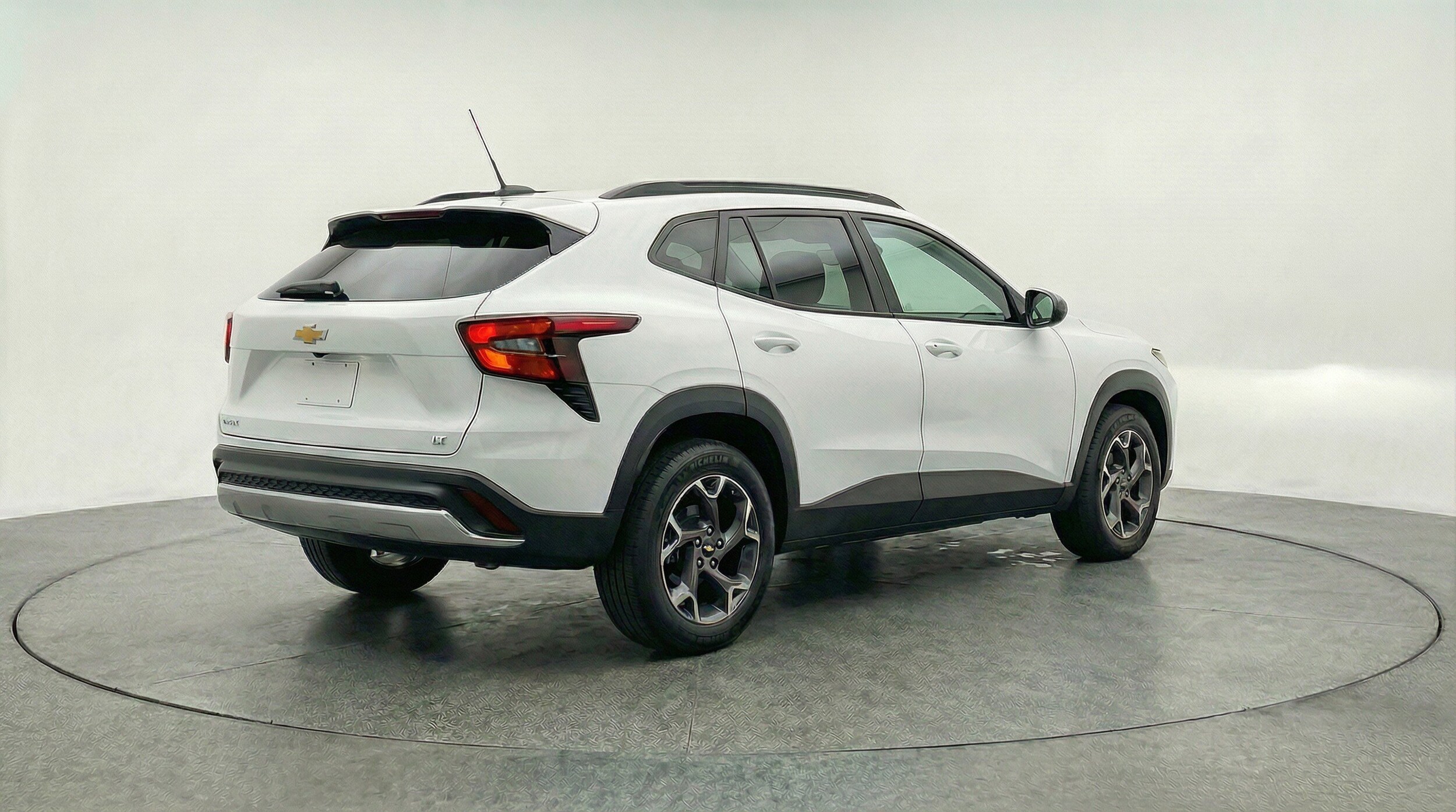 Thumbnail: 2025 Chevrolet Trax - 9