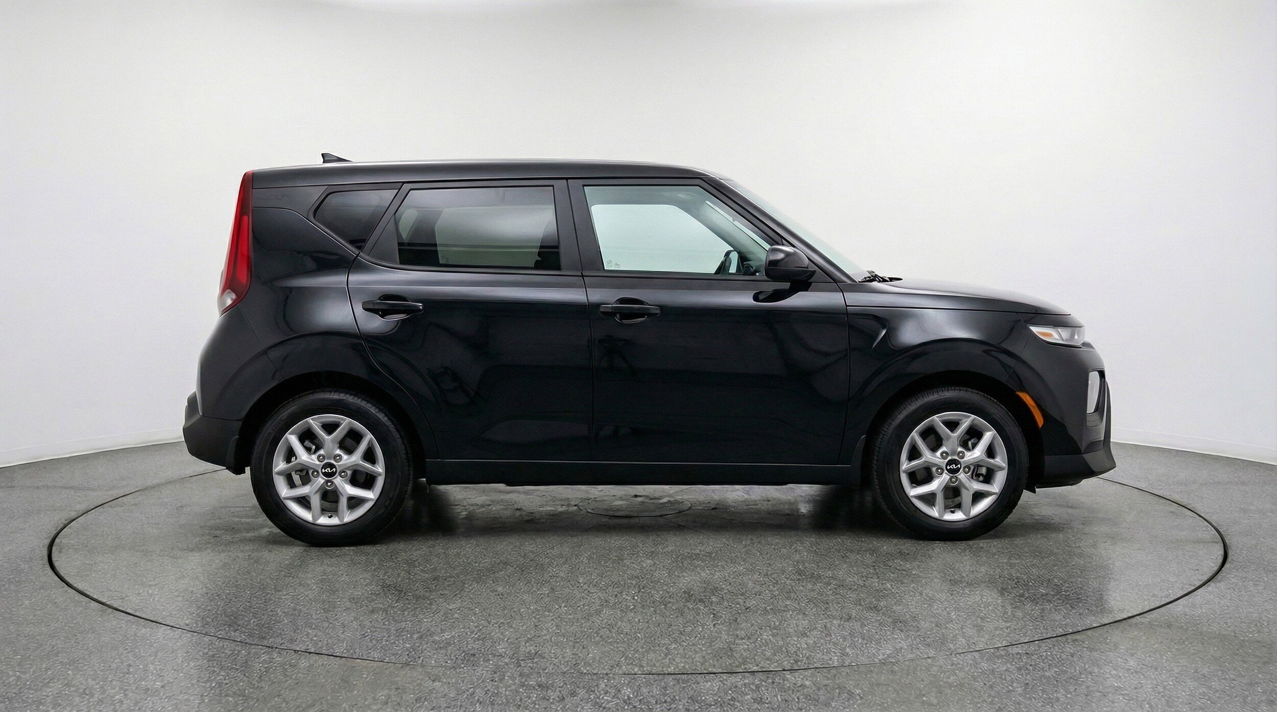 Thumbnail: 2025 Kia Soul - 11