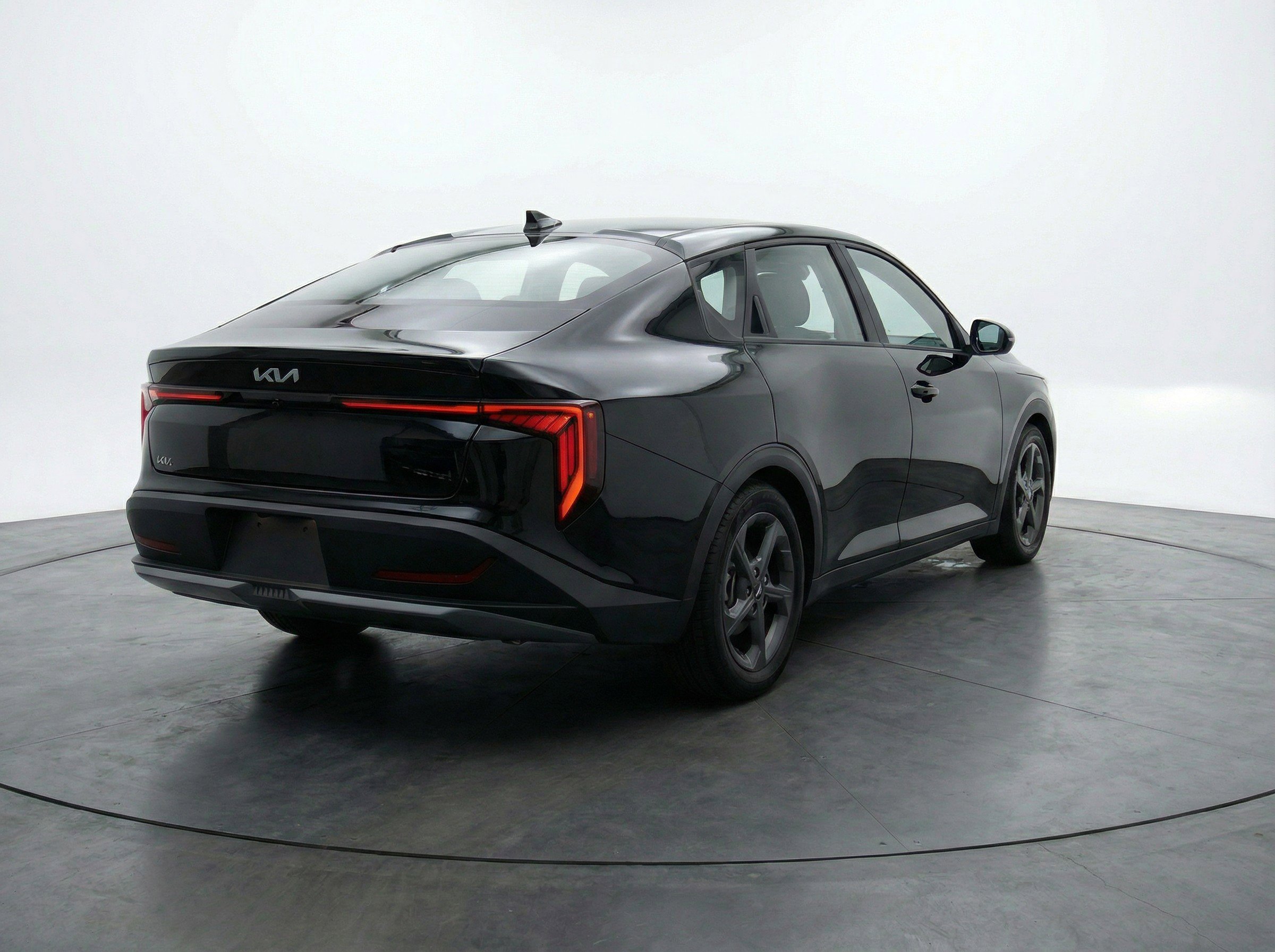 Thumbnail: 2025 Kia K4 - 9