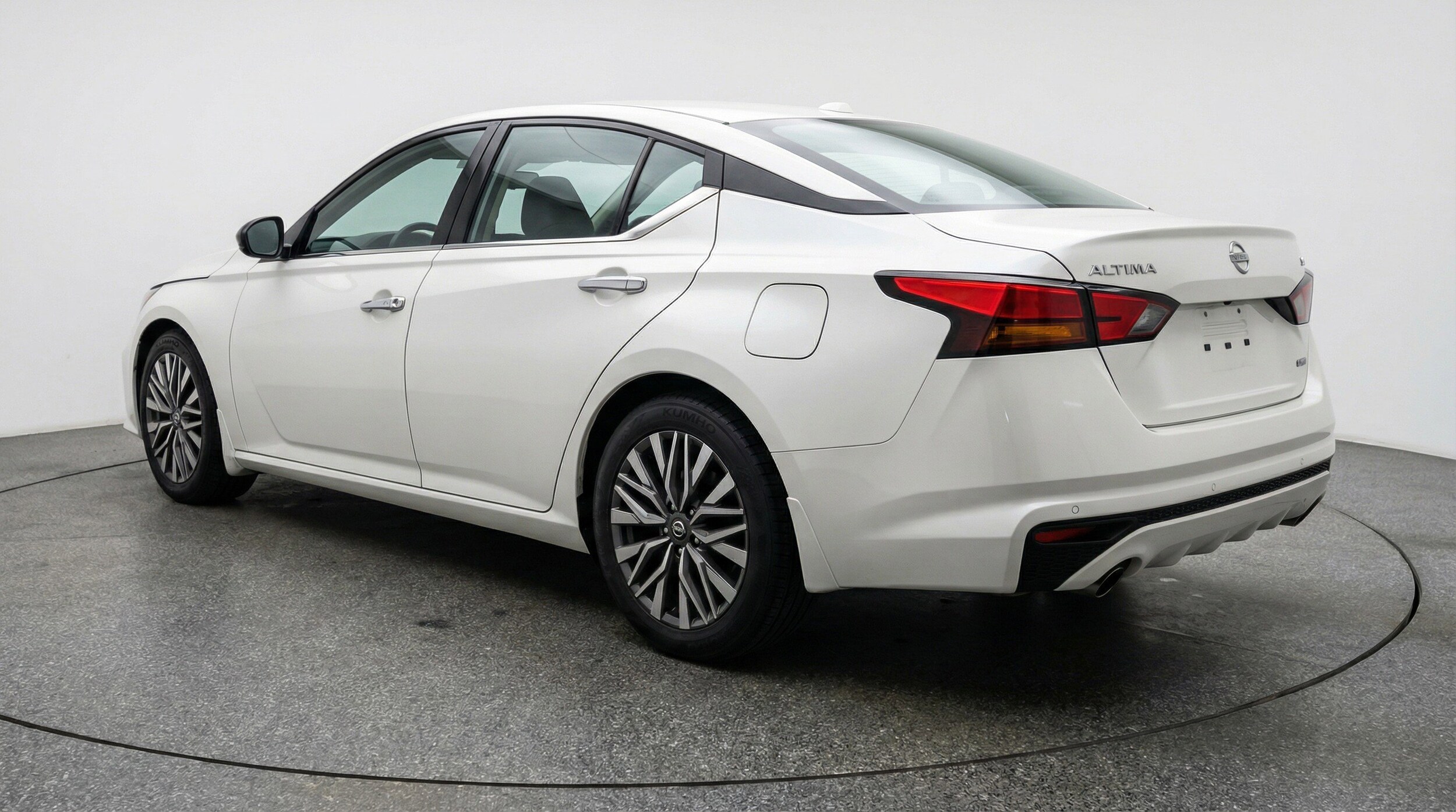 Thumbnail: 2025 Nissan Altima - 6