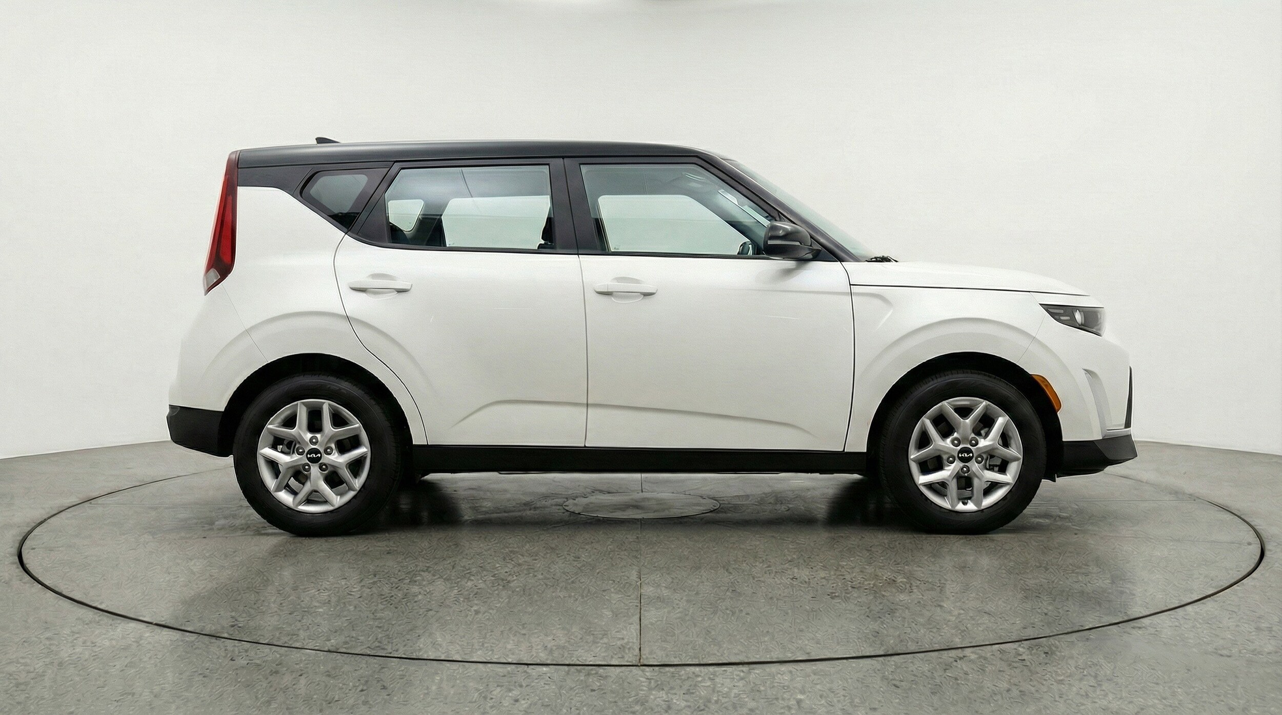 Thumbnail: 2025 Kia Soul - 11