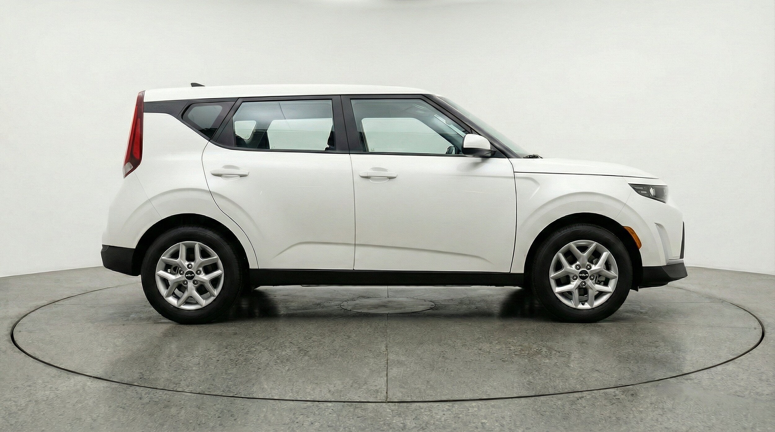 Thumbnail: 2025 Kia Soul - 10