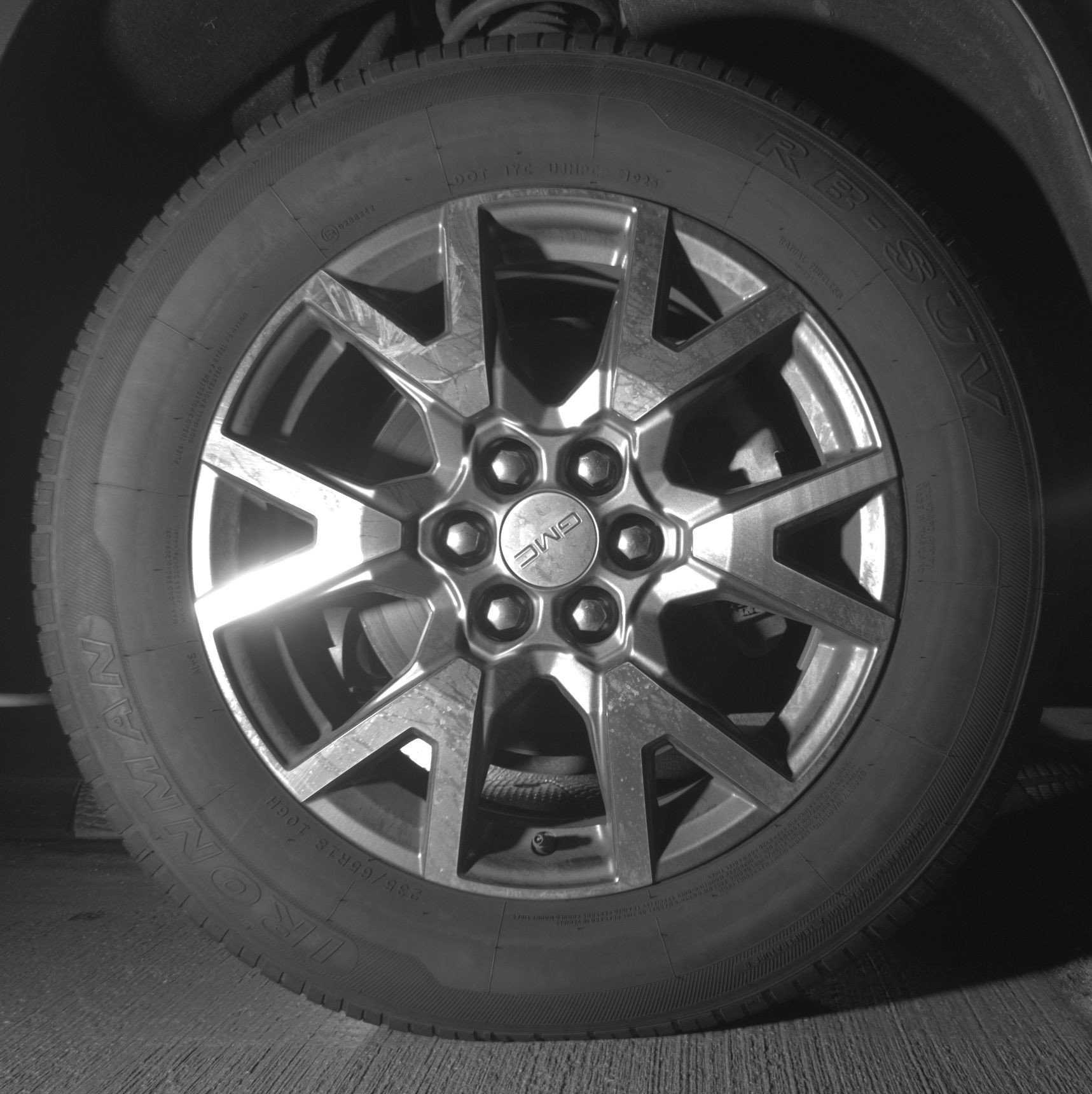 Thumbnail: 2023 GMC Acadia - 13