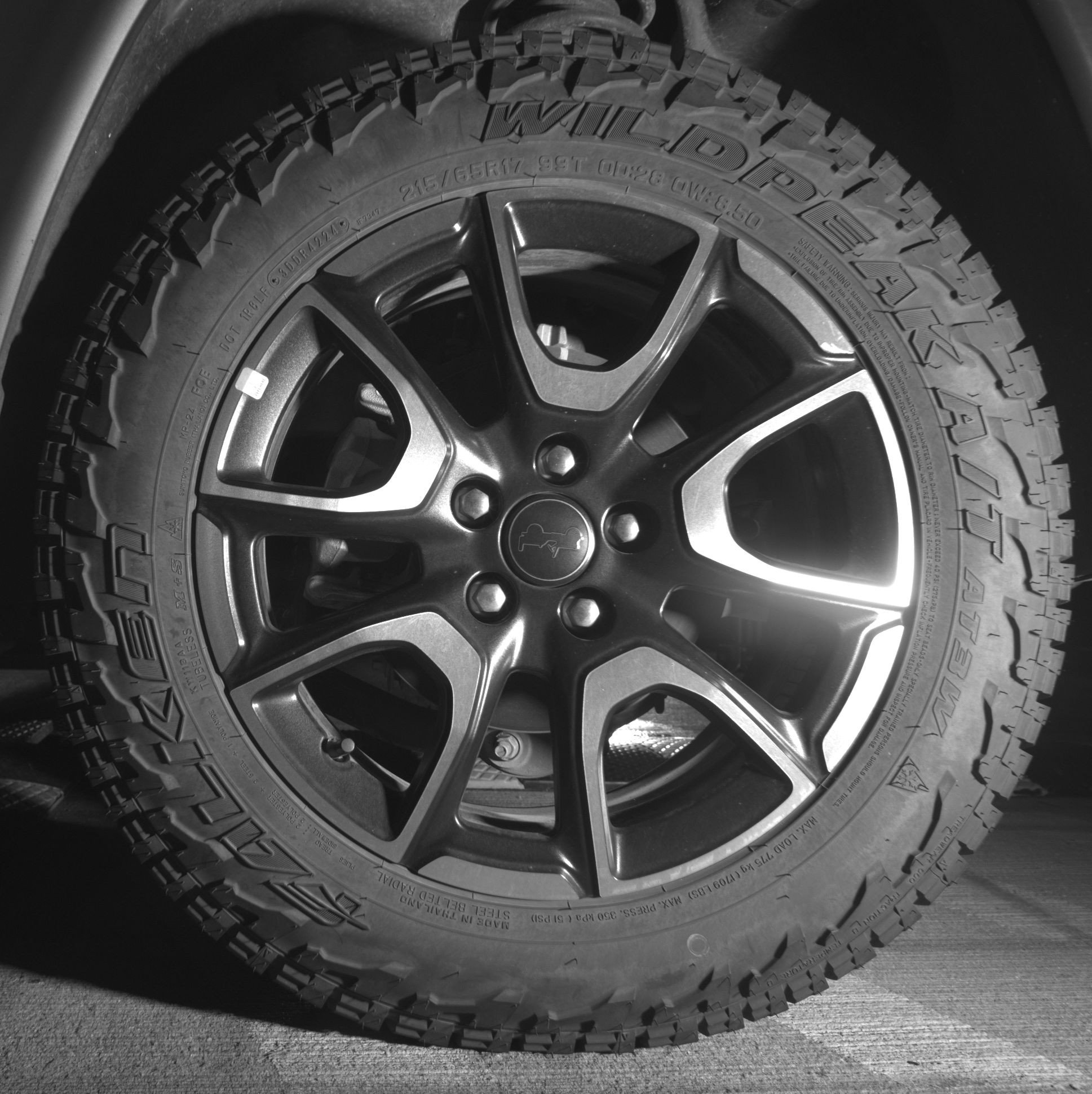 Thumbnail: 2025 Jeep Compass - 14