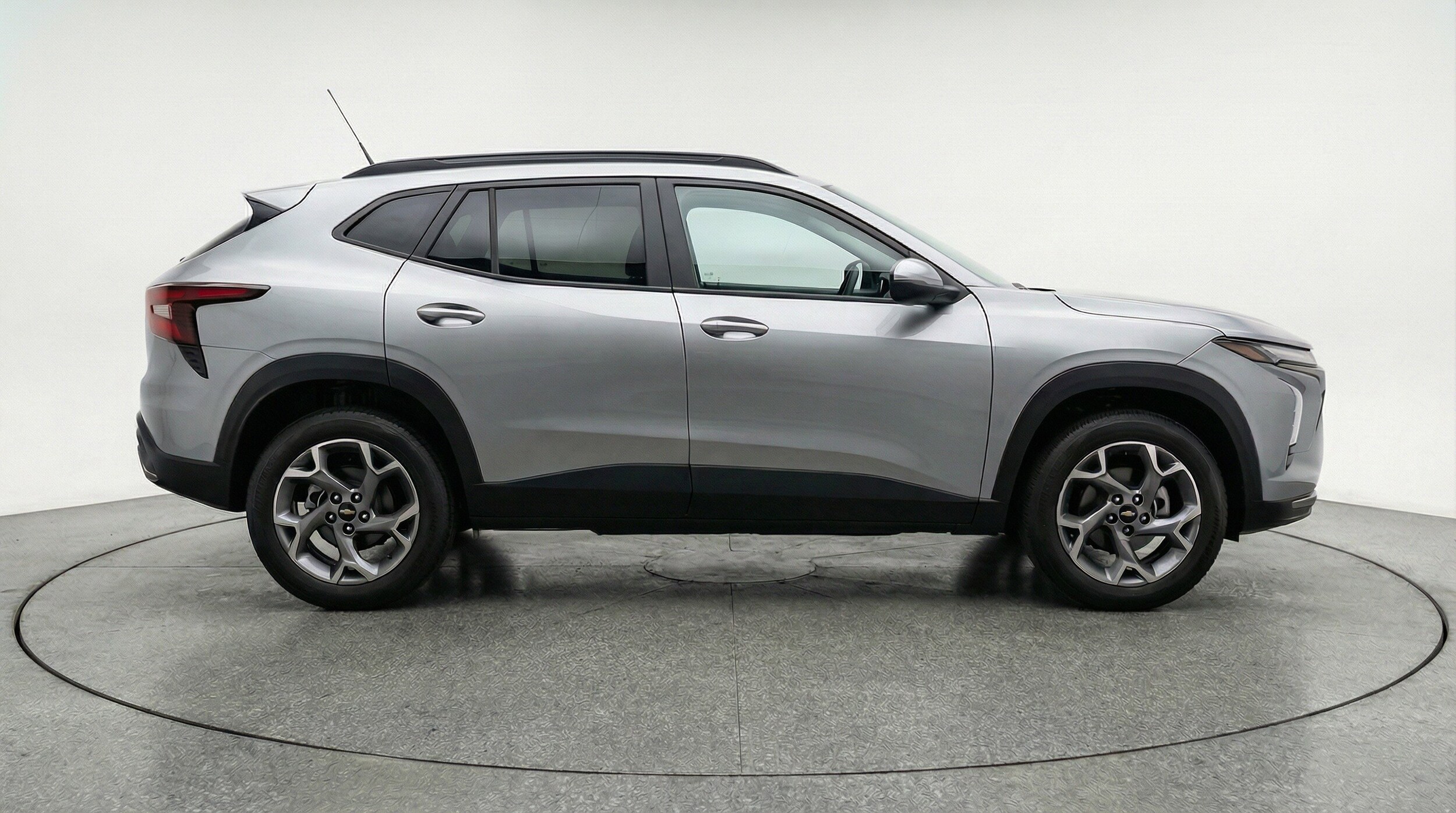 Thumbnail: 2025 Chevrolet Trax - 11
