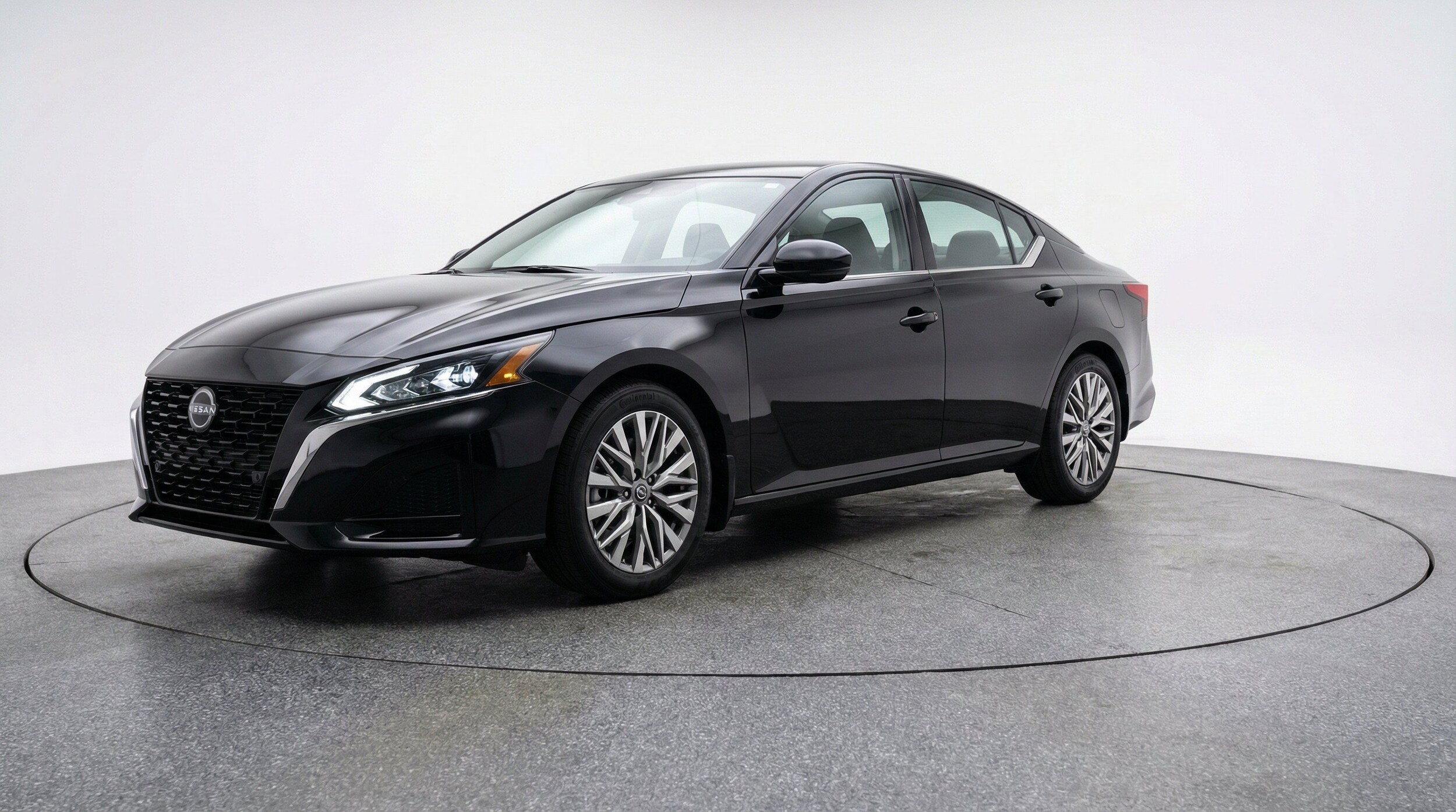Thumbnail: 2026 Nissan Altima - 3