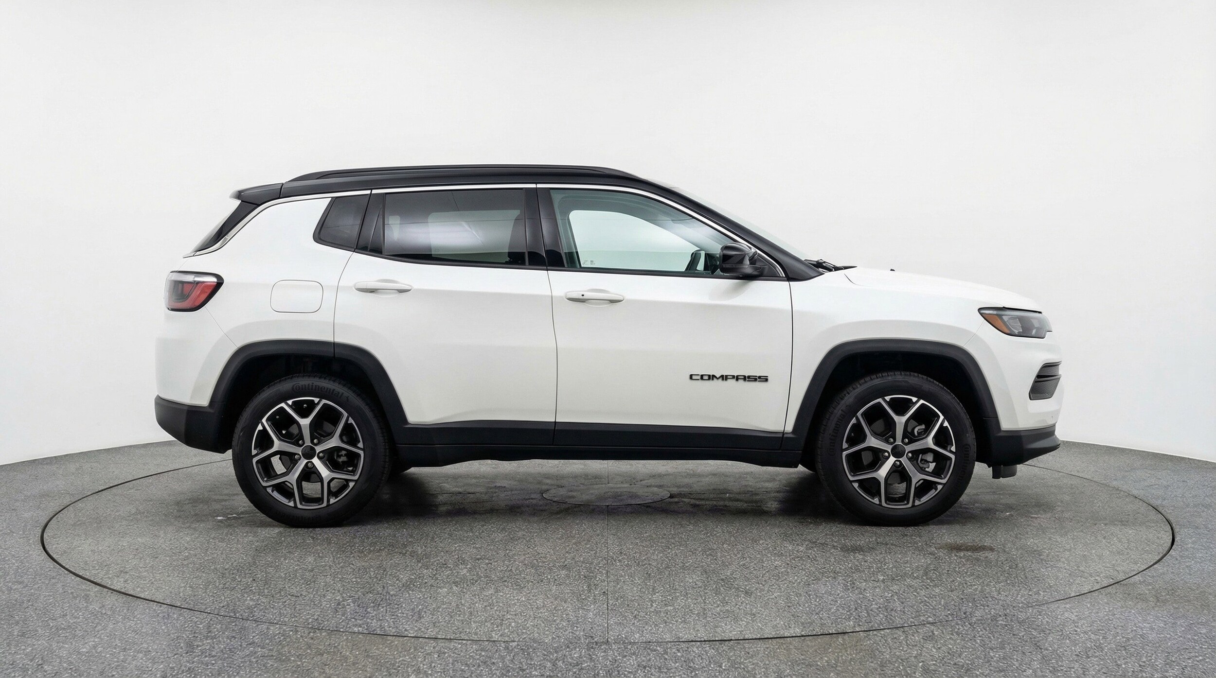 Thumbnail: 2025 Jeep Compass - 11