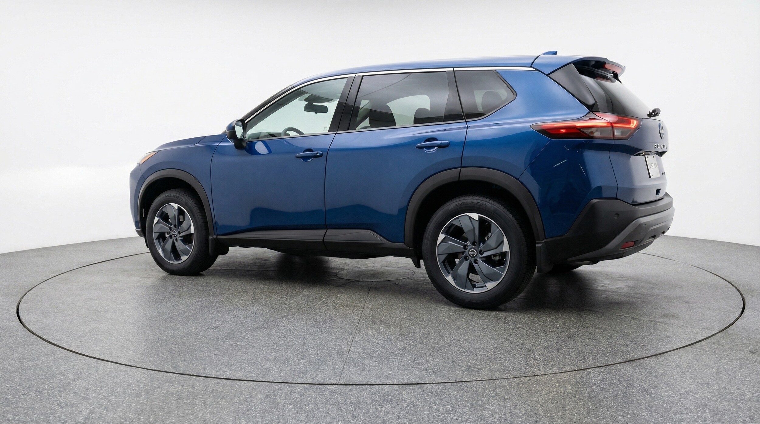 Thumbnail: 2025 Nissan Rogue - 5