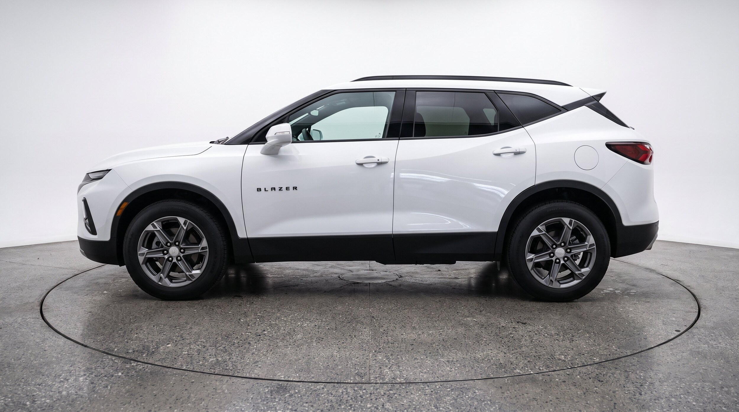 Thumbnail: 2025 Chevrolet Blazer - 5