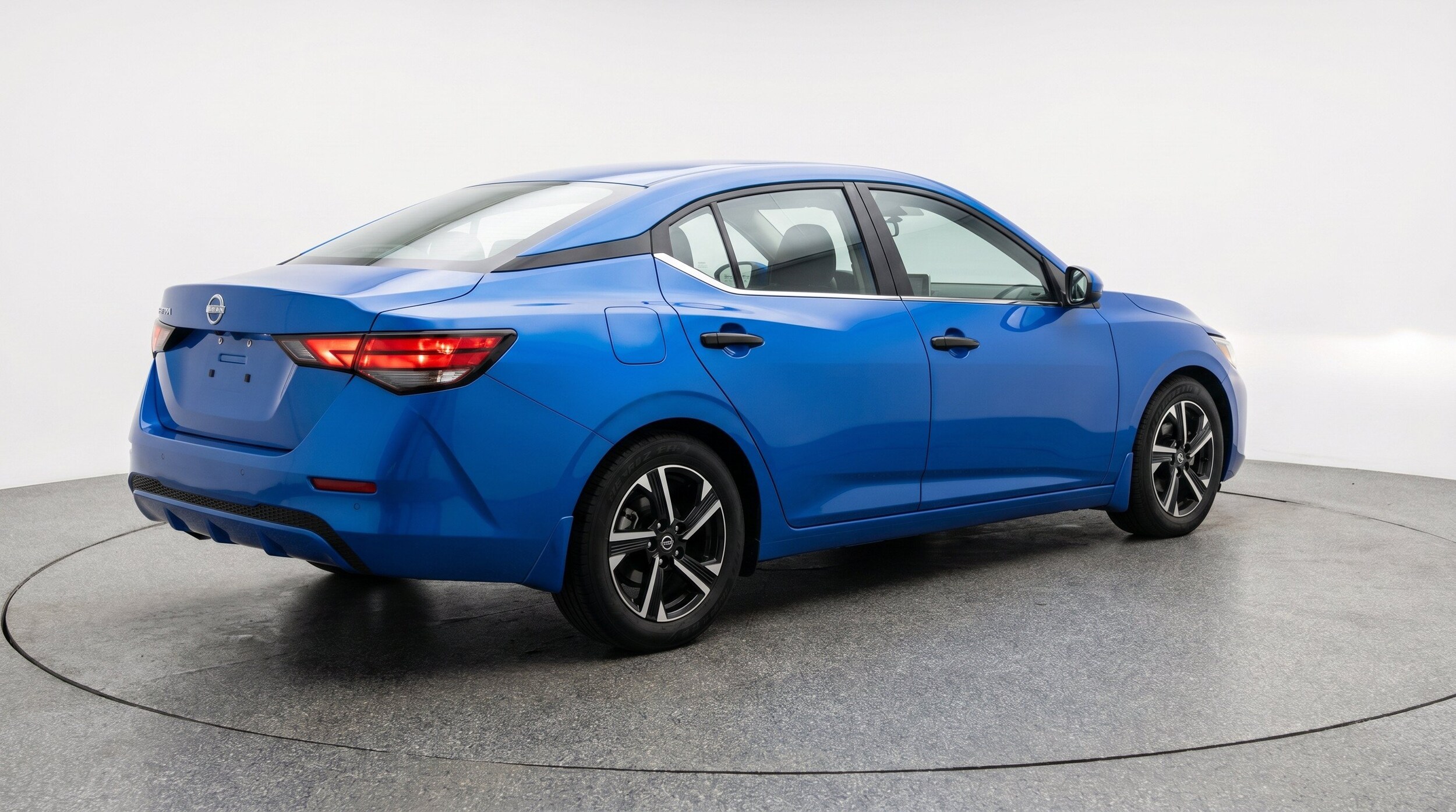 Thumbnail: 2025 Nissan Sentra - 9