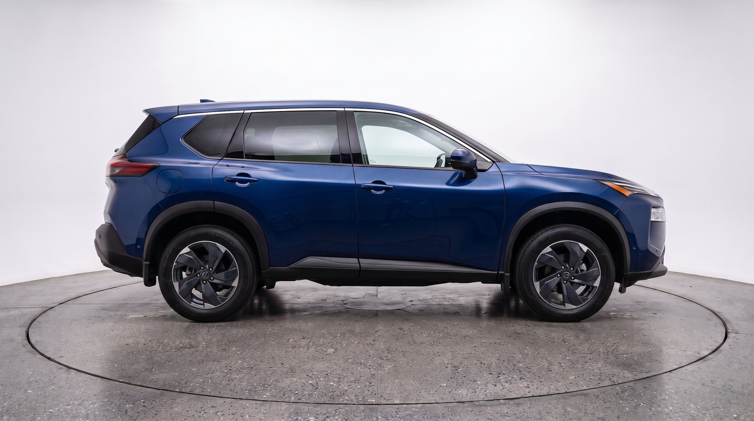 Thumbnail: 2025 Nissan Rogue - 11