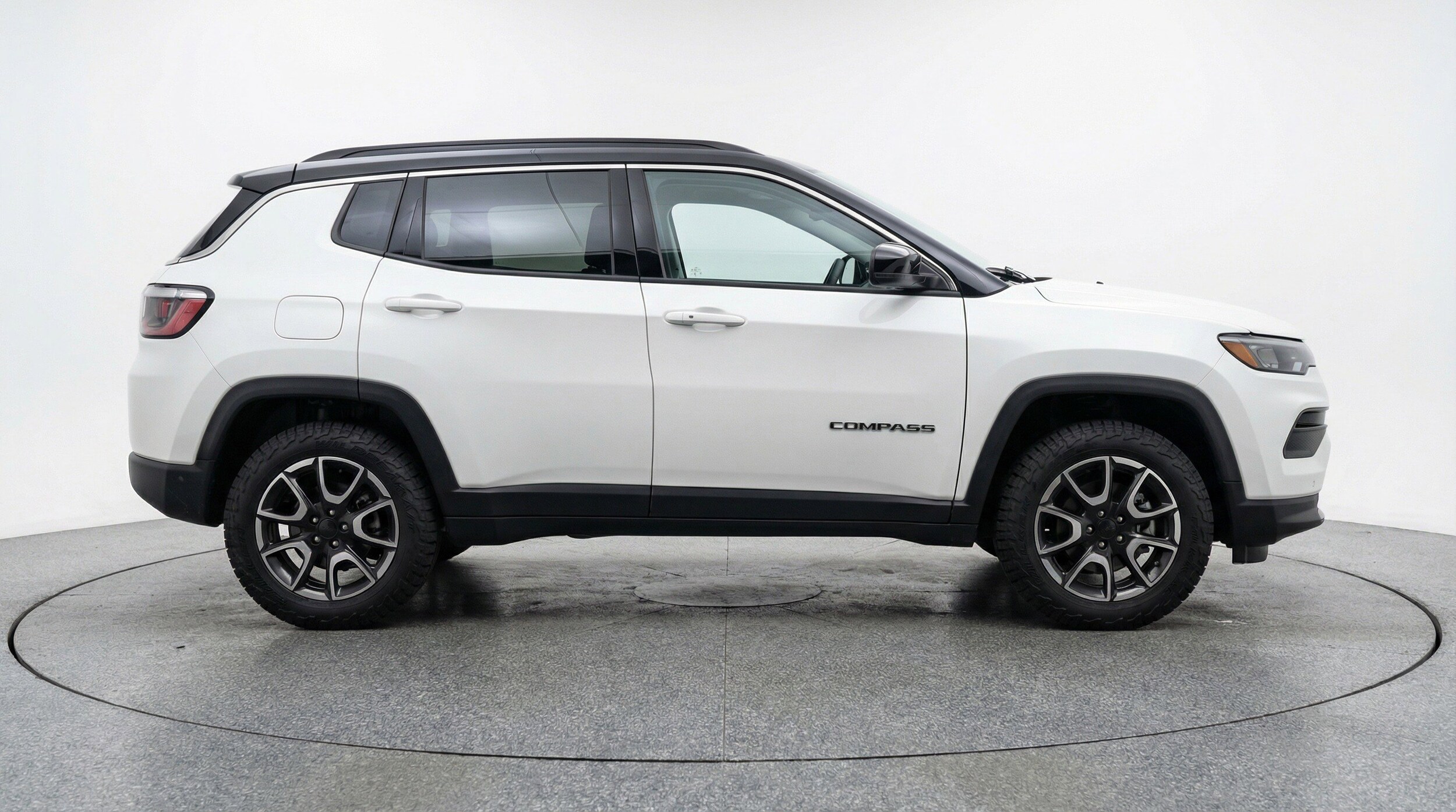 Thumbnail: 2025 Jeep Compass - 11