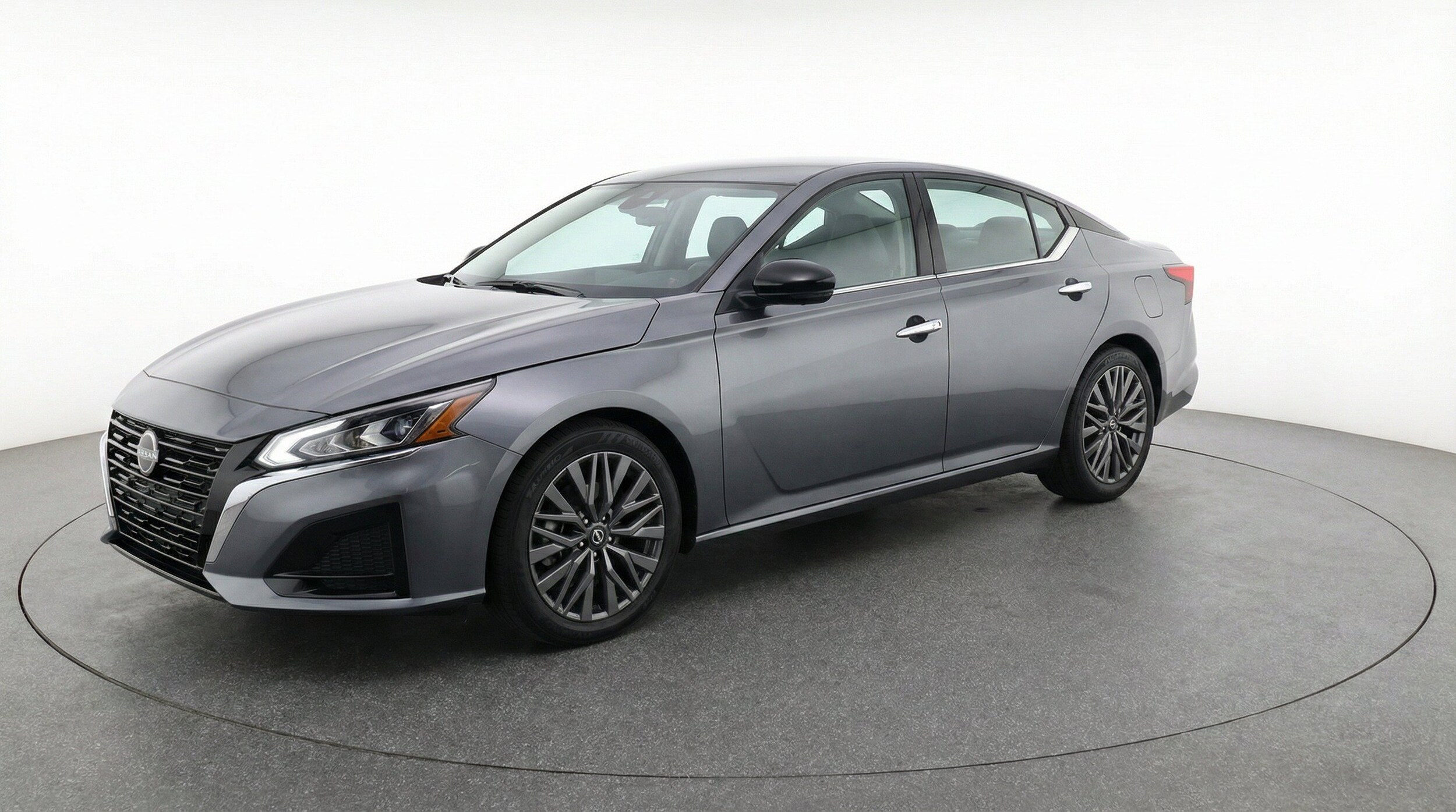 Thumbnail: 2025 Nissan Altima - 3