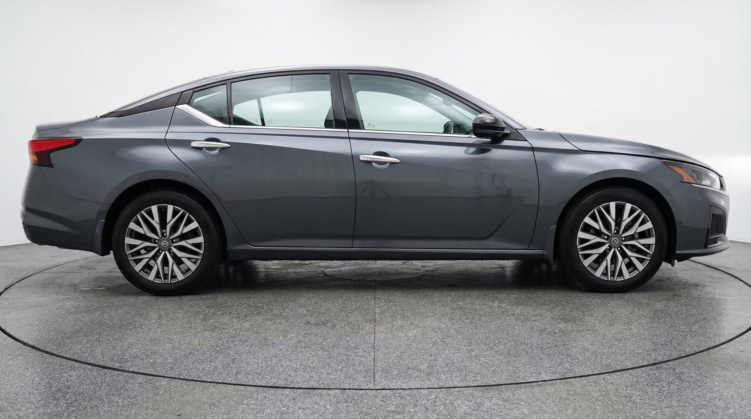 Thumbnail: 2025 Nissan Altima - 11