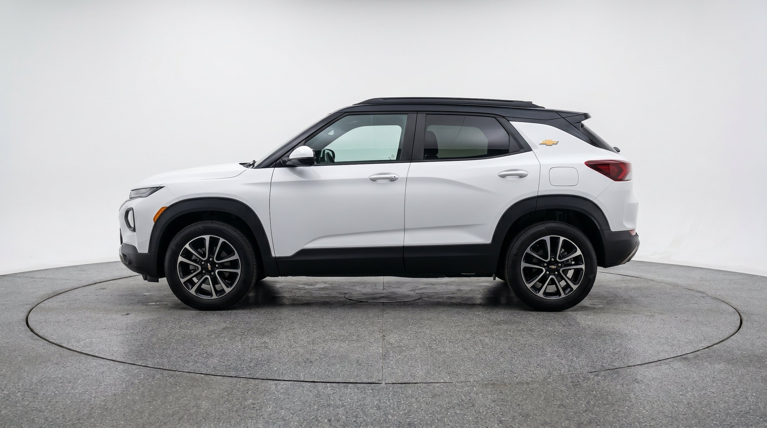 Thumbnail: 2025 Chevrolet TrailBlazer - 5