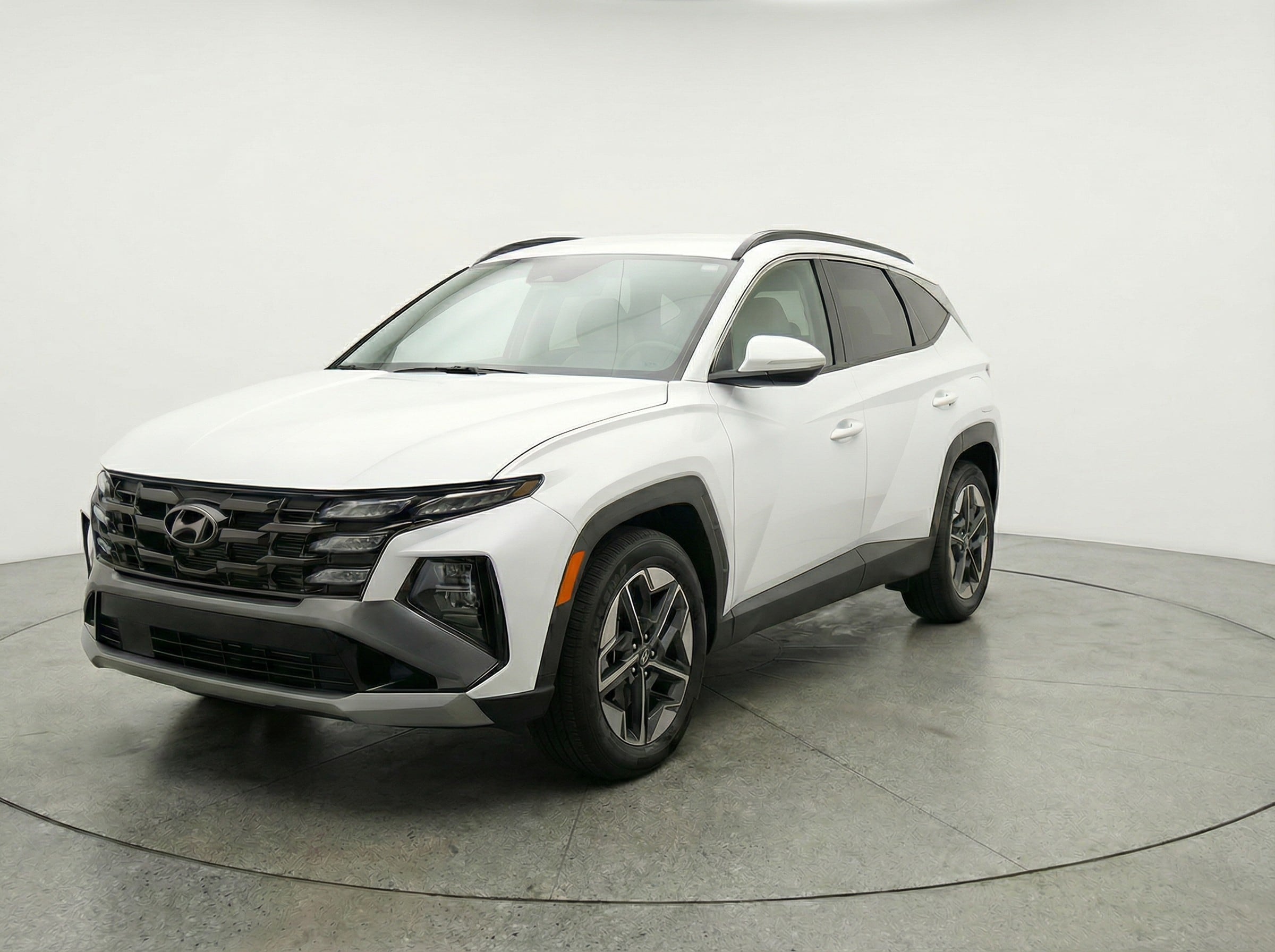 Thumbnail: 2025 Hyundai Tucson - 3