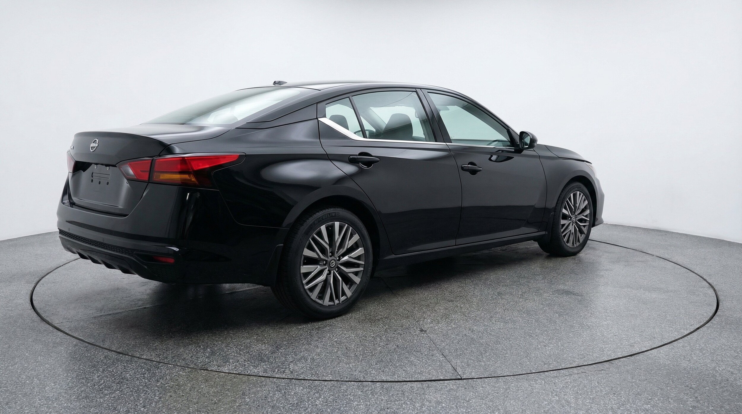 Thumbnail: 2026 Nissan Altima - 9