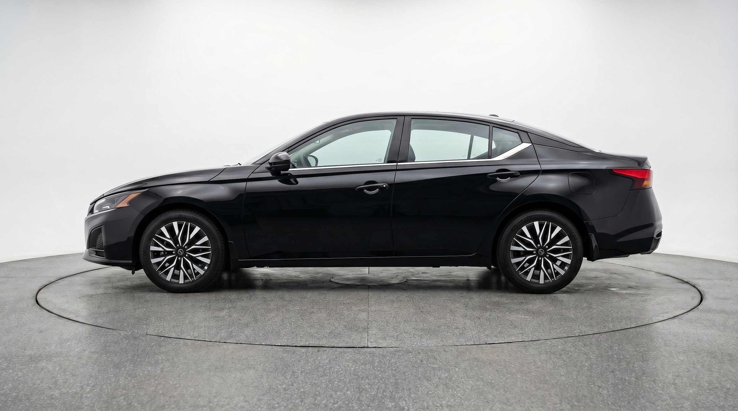 Thumbnail: 2026 Nissan Altima - 5