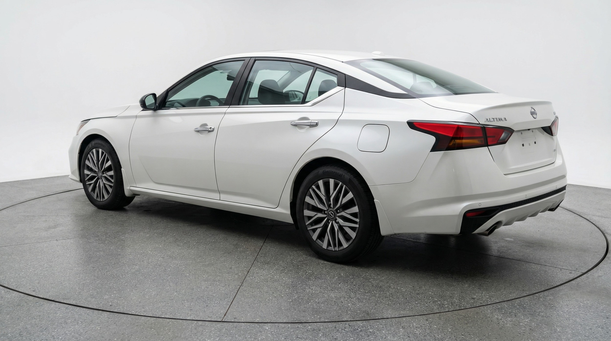 Thumbnail: 2025 Nissan Altima - 5