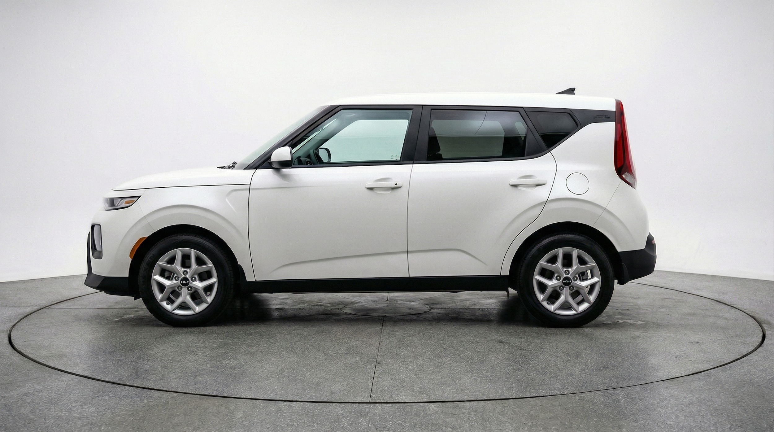 Thumbnail: 2025 Kia Soul - 4