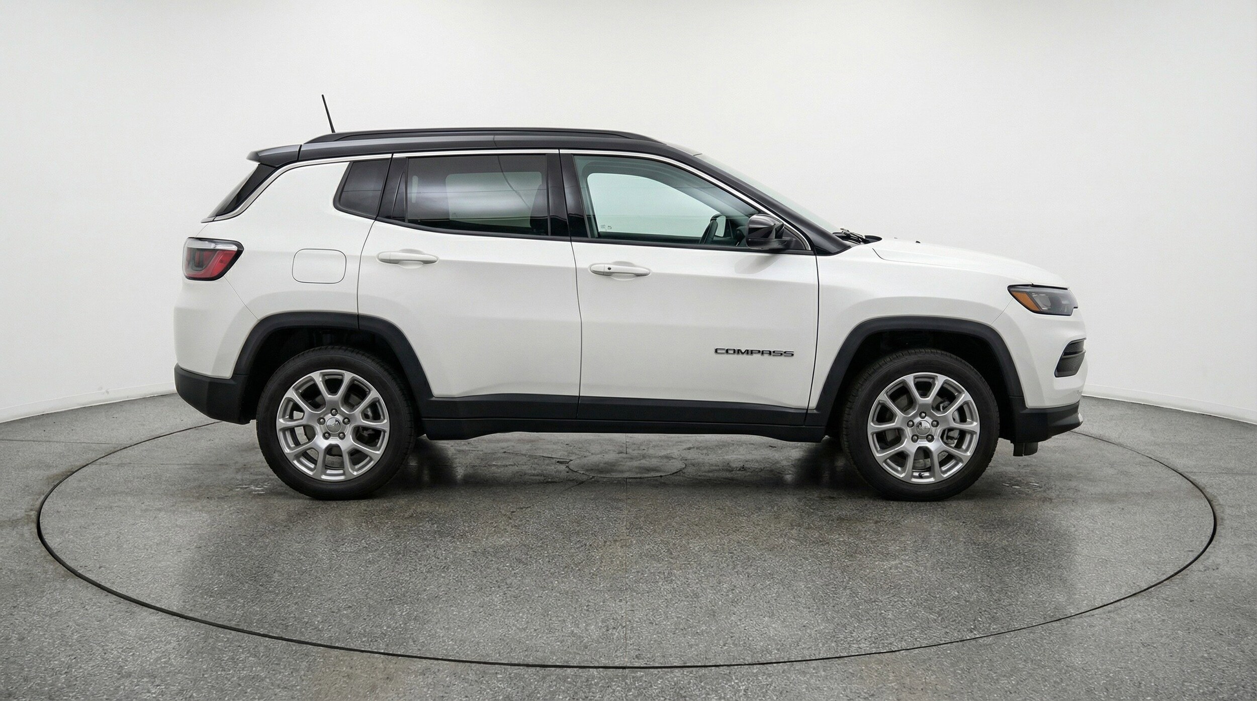 Thumbnail: 2025 Jeep Compass - 11