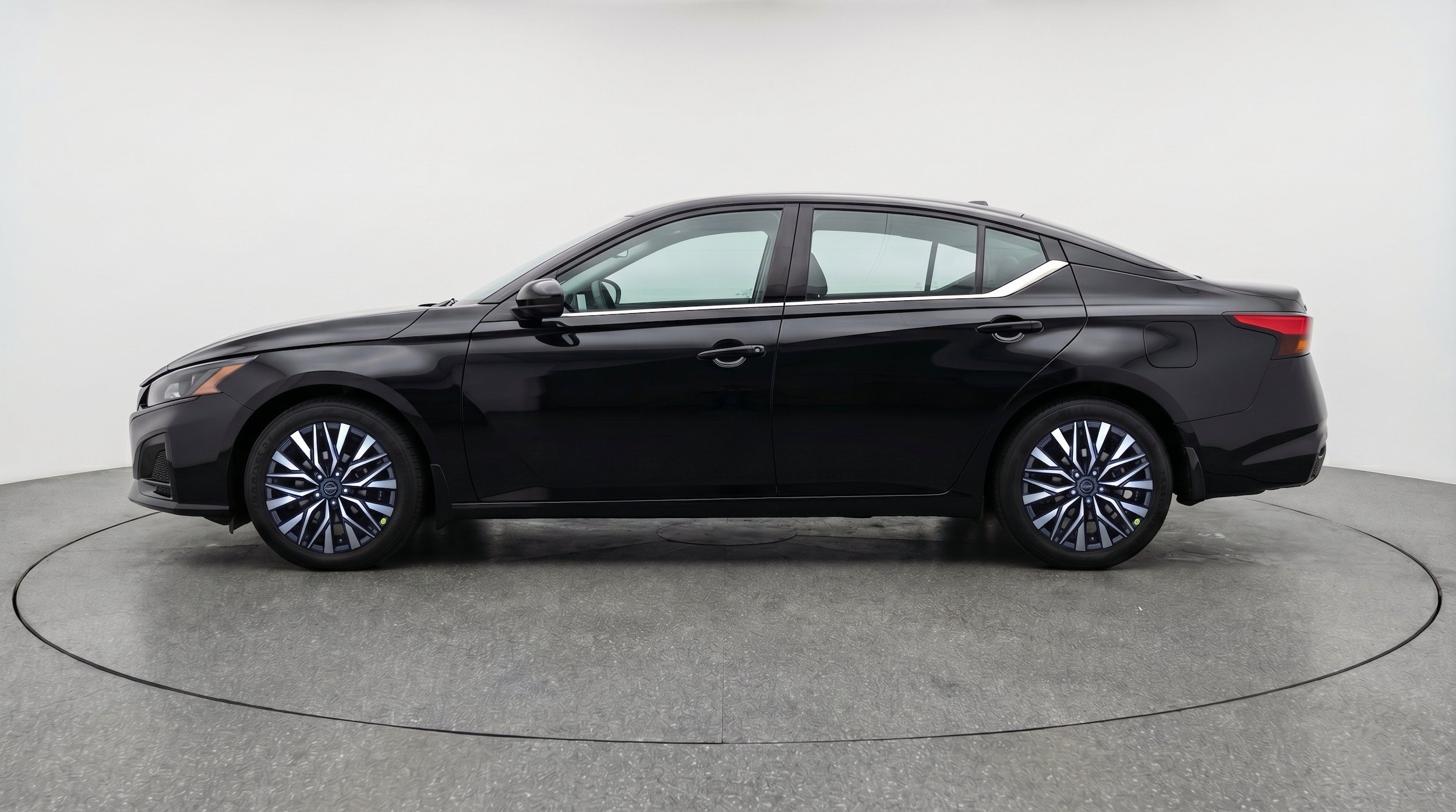 Thumbnail: 2026 Nissan Altima - 5