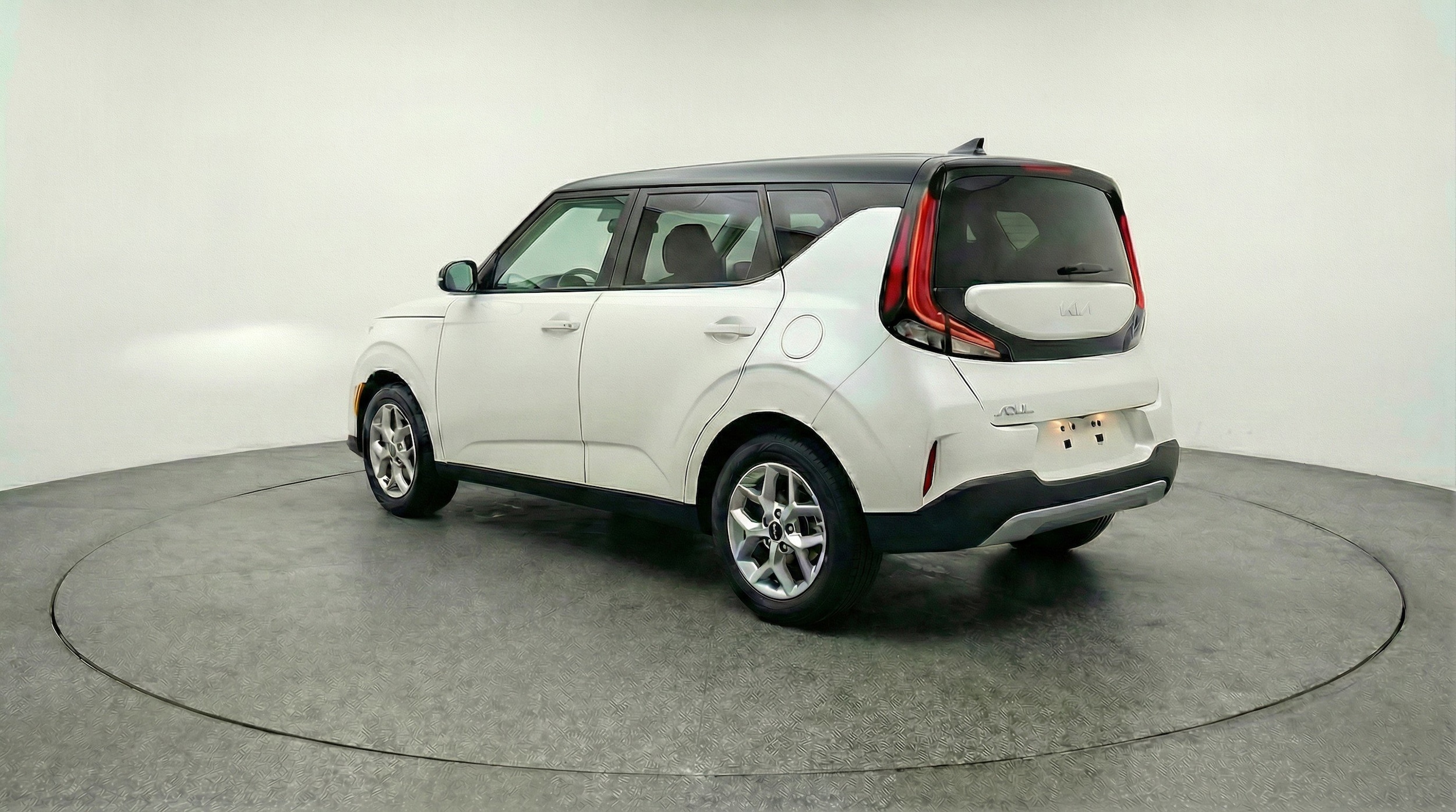 Thumbnail: 2025 Kia Soul - 6
